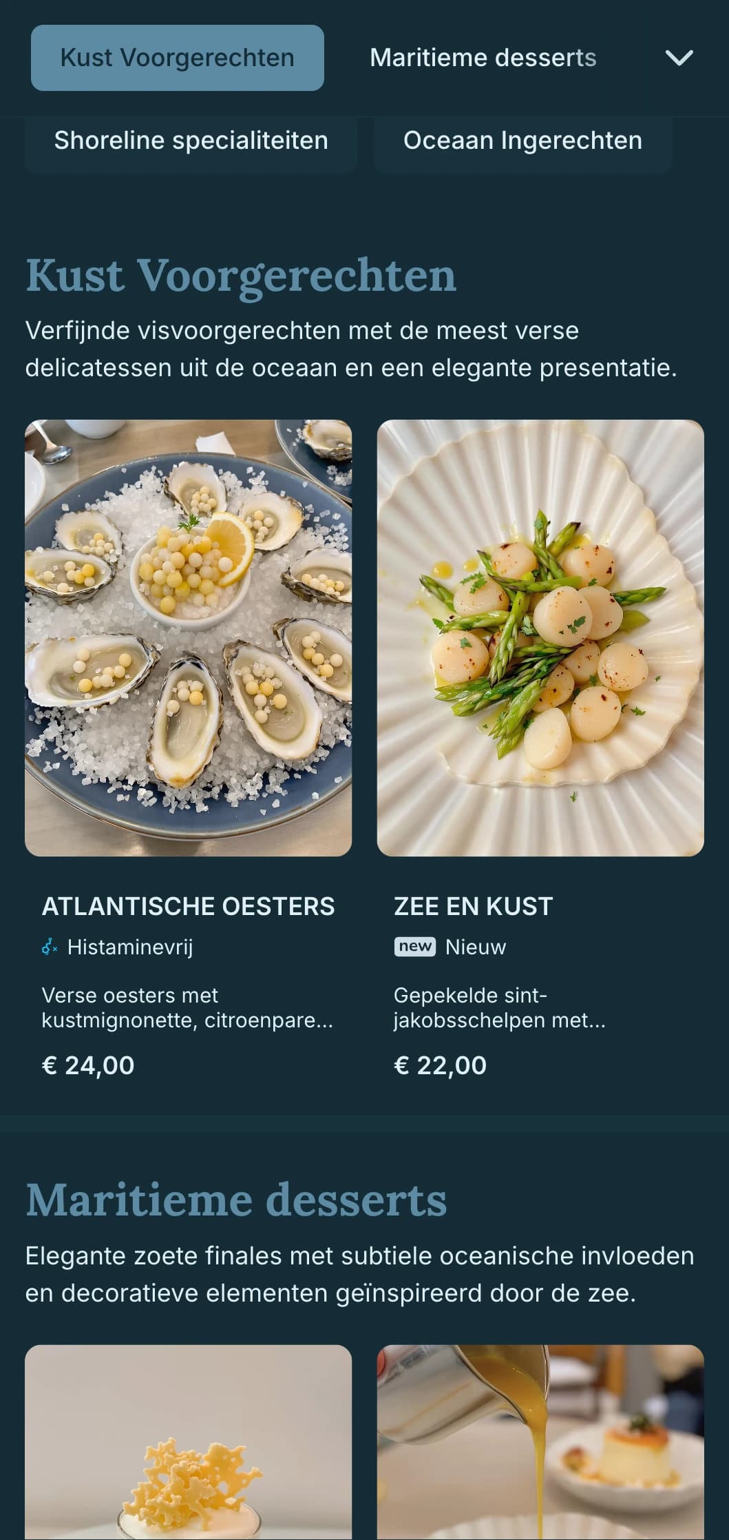 Verfijnde kustelegantie die nautische invloeden combineert met verfijnde eetkameresthetiek.