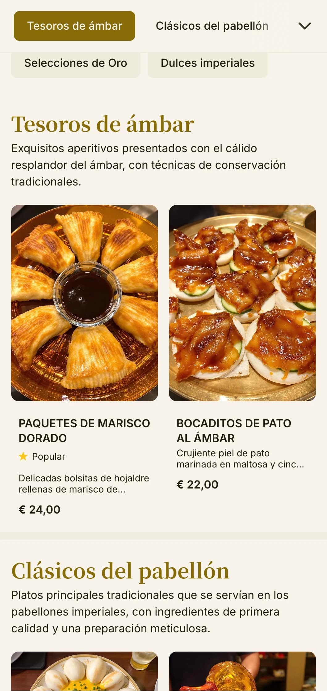 Elegante menú chino con detalles en ámbar y elementos inspirados en los pabellones para una cena de lujo y cocina imperial.