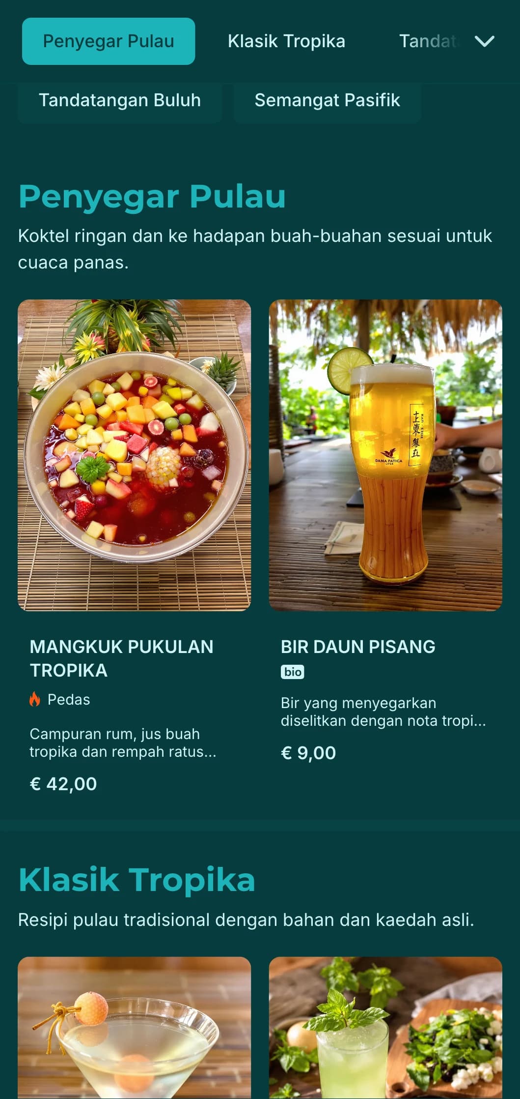 Reka bentuk hijau segar dengan tekstur buluh untuk bar bertema Asia-Pasifik eksotik.