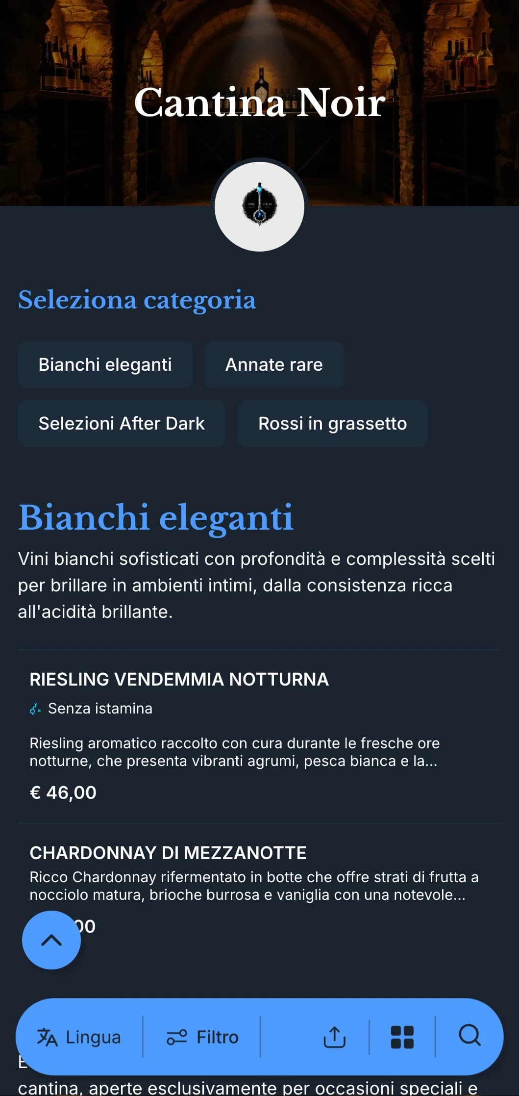 Sofisticato modello di carta dei vini a tema scuro con accenti blu su sfondi blu scuro, ideale per wine lounge intime e locali serali.