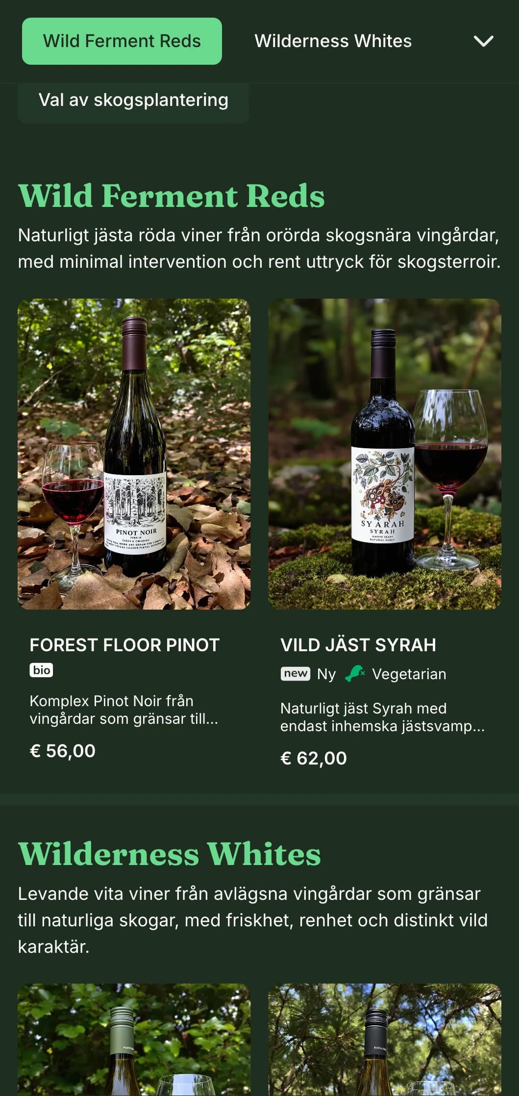 Naturinspirerad mall för mörk vinlista med livfulla gröna accenter mot skogsbakgrund, perfekt för skogsrestauranger och rustika vinbarer.