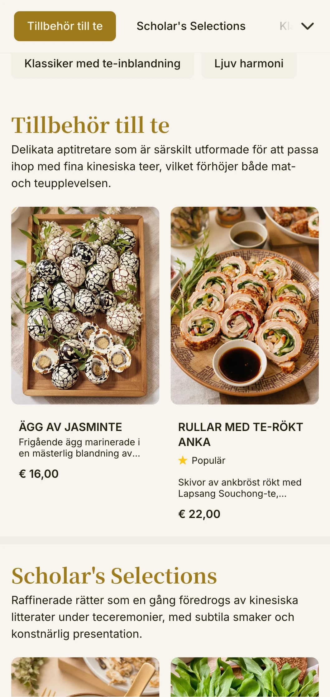 Raffinerad kinesisk menydesign inspirerad av traditionella teceremonier, med elegant typografi och klassiska element för teparningar.