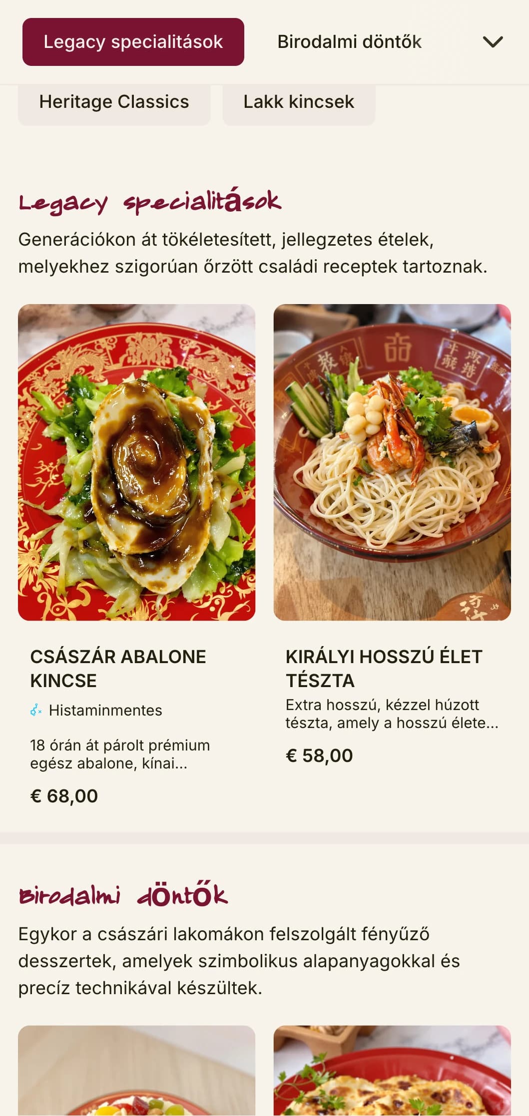 Luxus kínai menü design, amelyet a hagyományos lakkedények ihlettek, gazdag színekkel az örökségi konyhához és különleges alkalmakhoz.