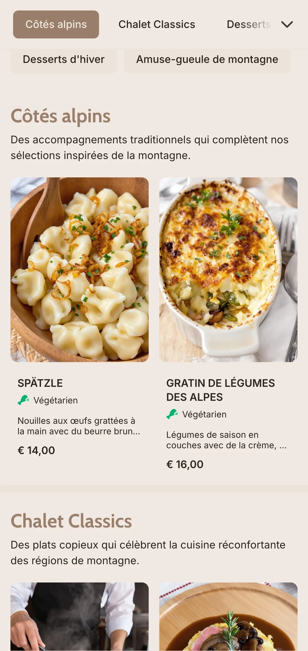 Traiteur douillet d'inspiration suisse proposant de la fondue, de la raclette et de copieux plats de montagne avec une présentation rustique pour les événements hivernaux et les chalets de ski.