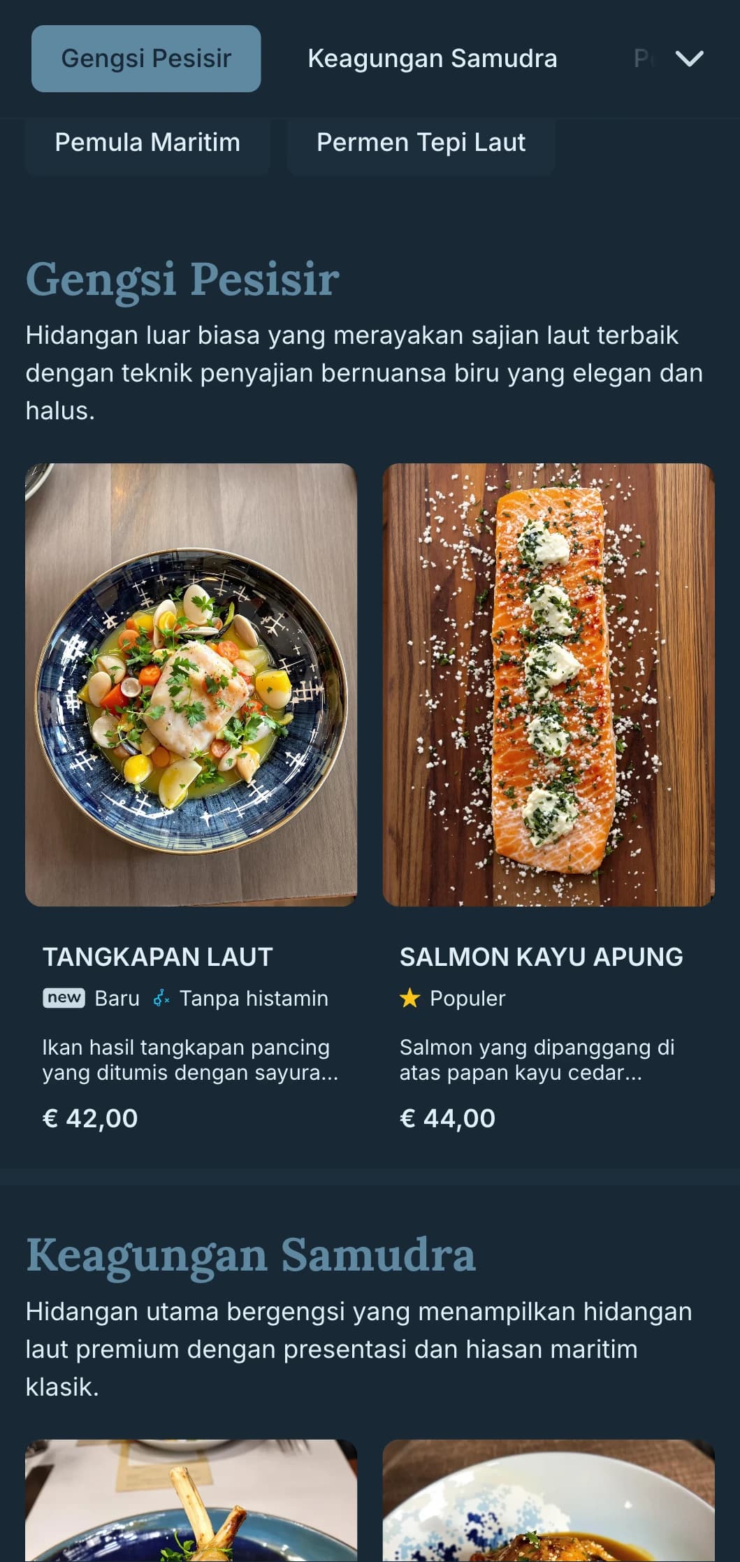 Interpretasi canggih kemewahan maritim dengan elemen bahari yang halus dan estetika pantai yang elegan.