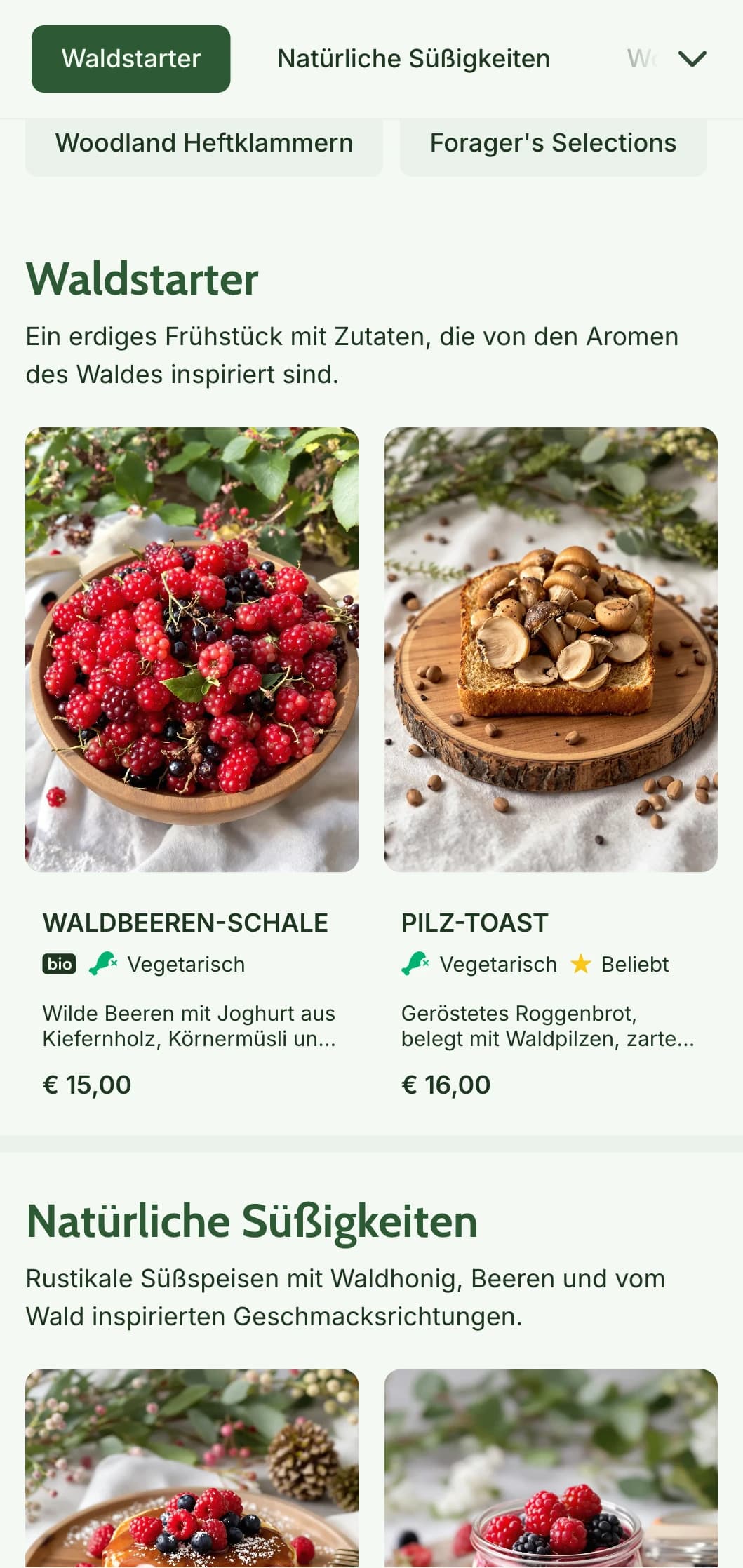 Eine erdige Frühstücksauswahl, inspiriert von Zutaten aus dem Wald und präsentiert in einem rustikalen, bauernfreundlichen Stil.