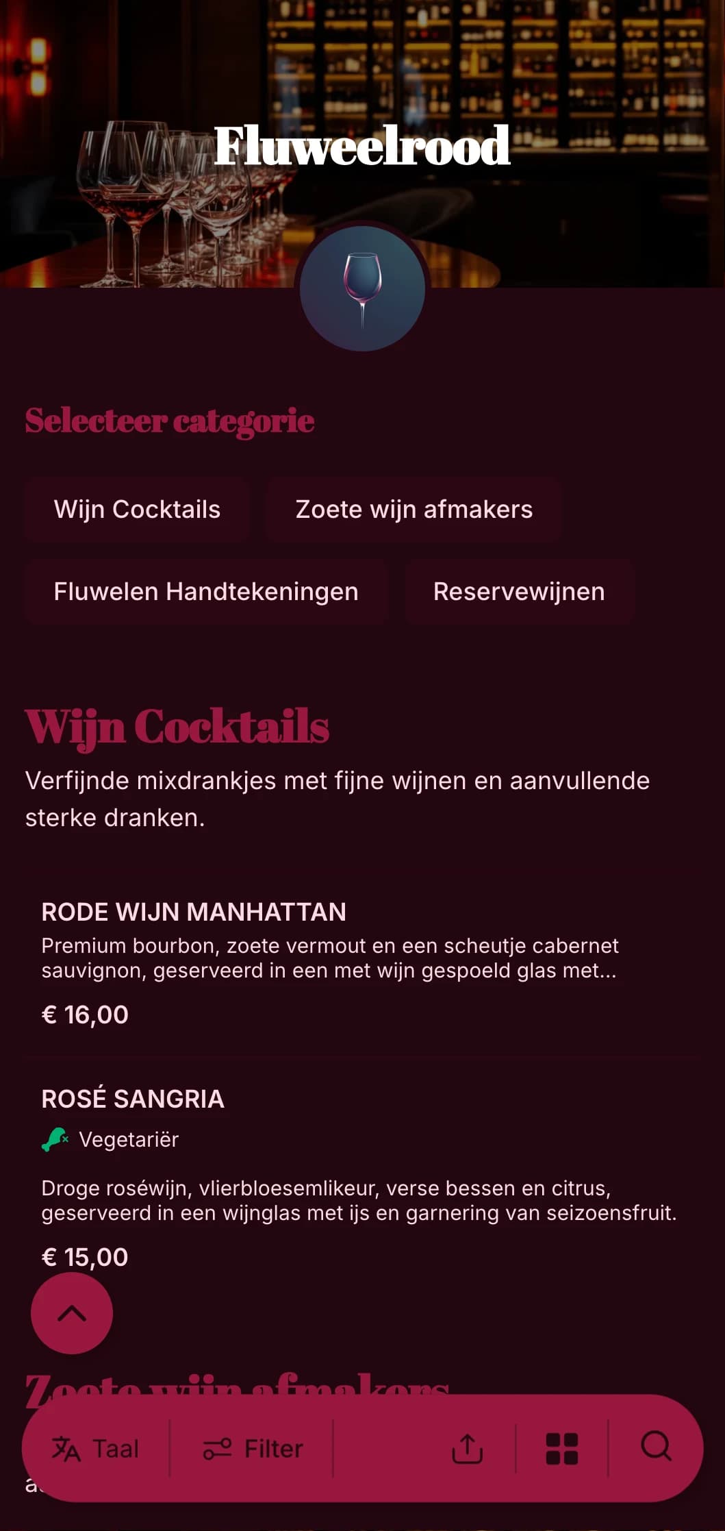 Een luxueus, dramatisch ontwerp voor chique wijnbars en lounges met rijke rode tinten en gedurfde typografie.