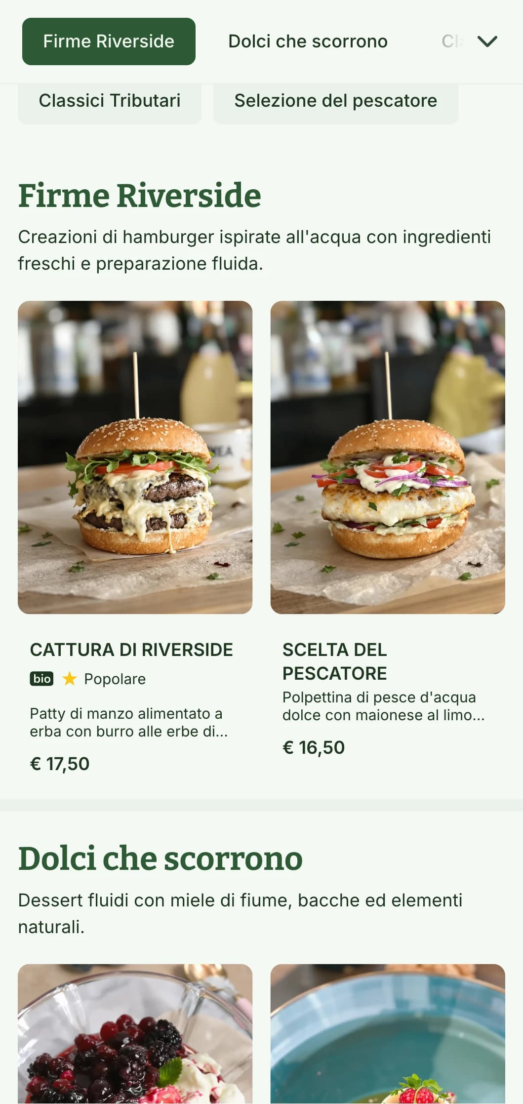 Esperienza di hamburger sul fiume con elementi d'acqua e una tavolozza di colori blu-verdi naturali.