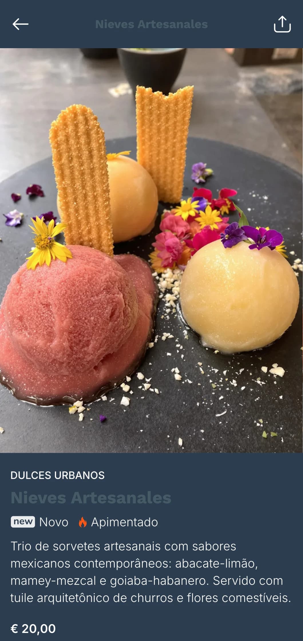 Menu sofisticado e urbano inspirado na praça principal da Cidade do México, com tons frios de cinza e azul, pratos cosmopolitas e influências da cidade.