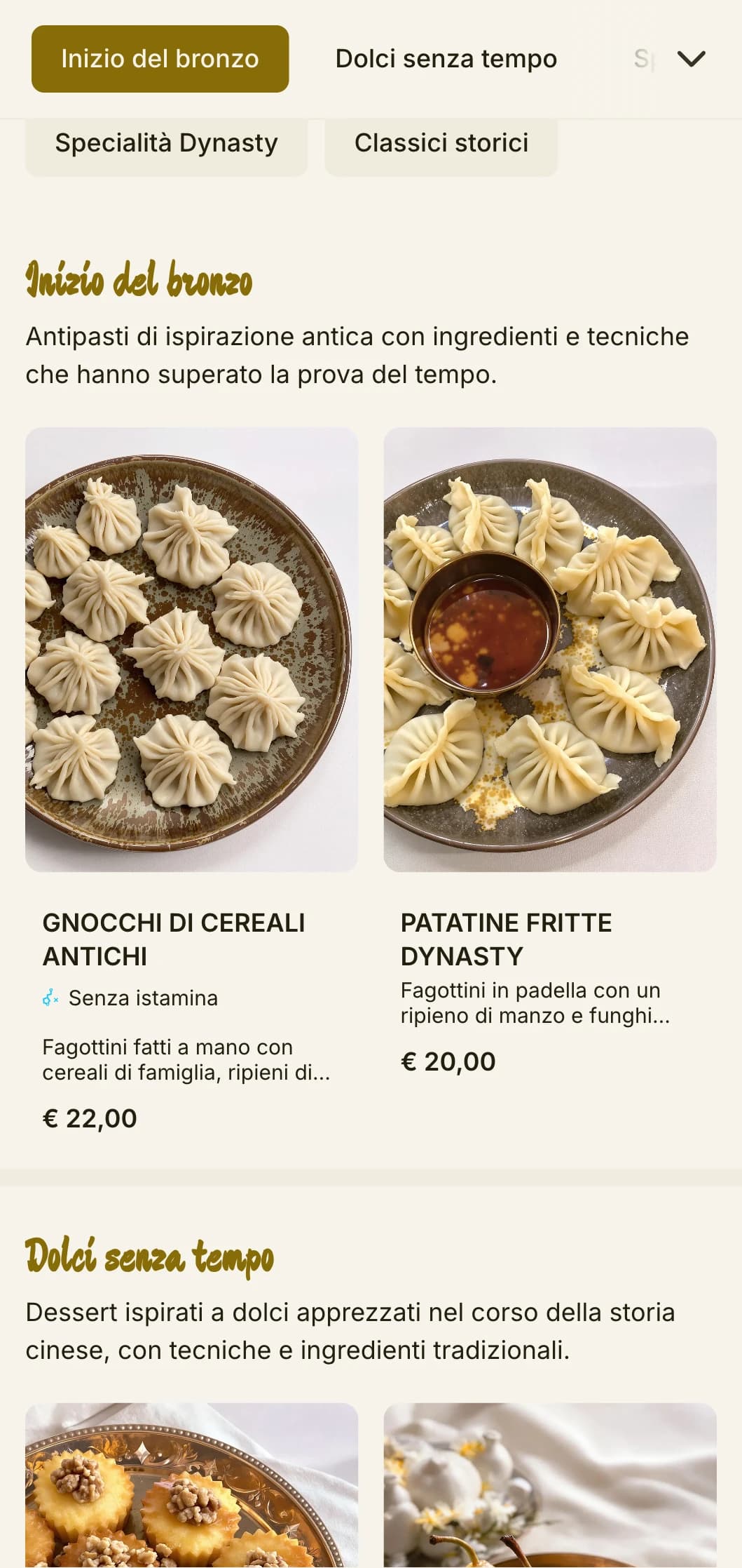 Sofisticato design del menu cinese ispirato ad antichi manufatti in bronzo, con elementi storici per una cucina autentica.