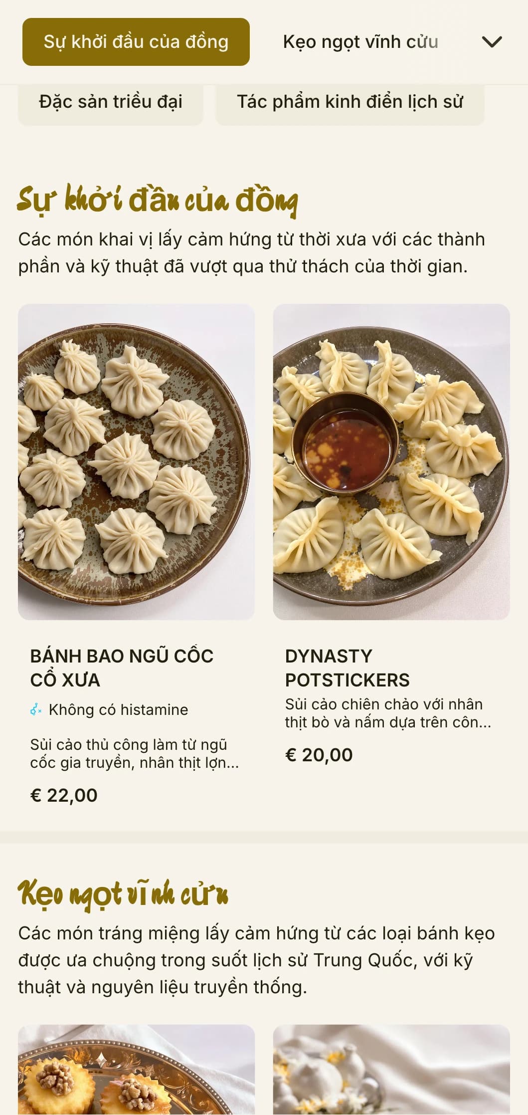 Thiết kế thực đơn Trung Hoa tinh tế lấy cảm hứng từ đồ tạo tác bằng đồng cổ, kết hợp yếu tố lịch sử tạo nên ẩm thực đích thực.