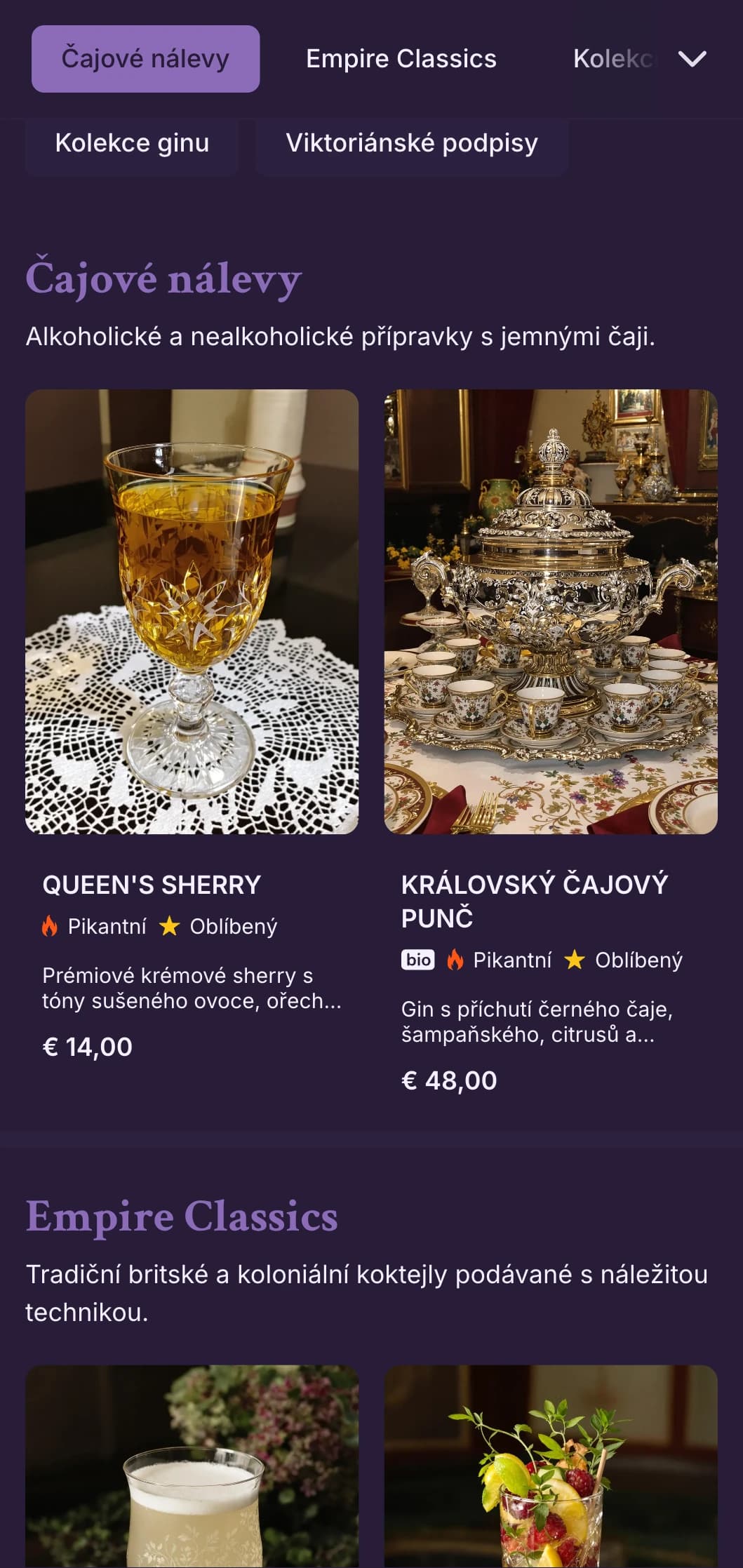 Propracovaný zelený design s viktoriánskými ornamenty pro salony zaměřené na gin.