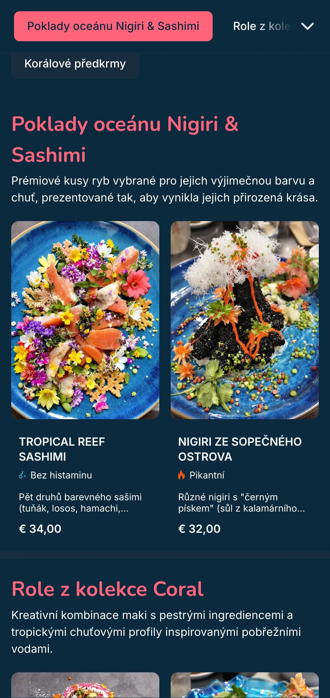 Živé sushi menu inspirované oceánem s korálově růžovými akcenty na tmavě modrém pozadí, ideální pro milovníky mořských plodů.