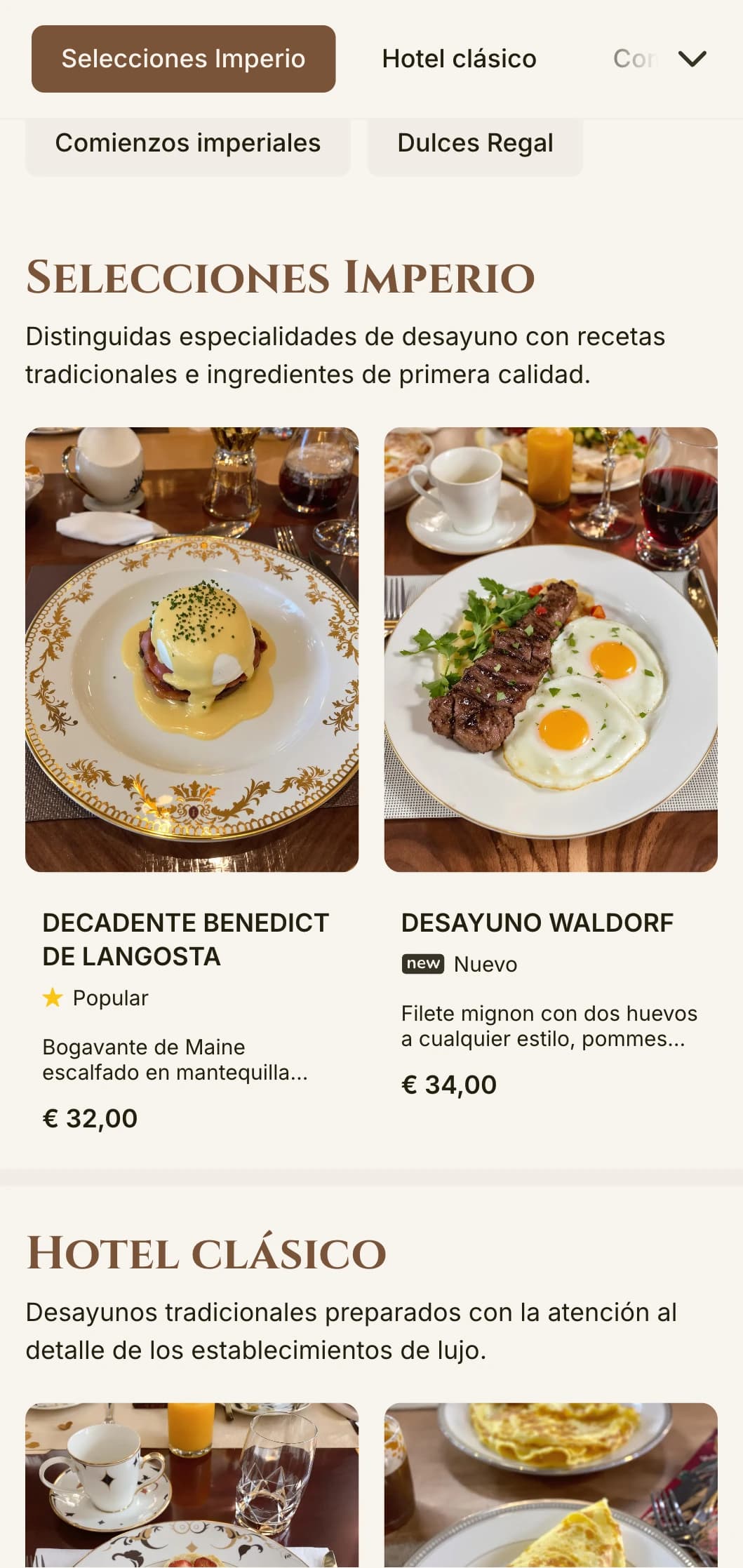 Gran experiencia de desayuno inspirada en la época dorada de los hoteles de lujo, presentada con elegancia formal.