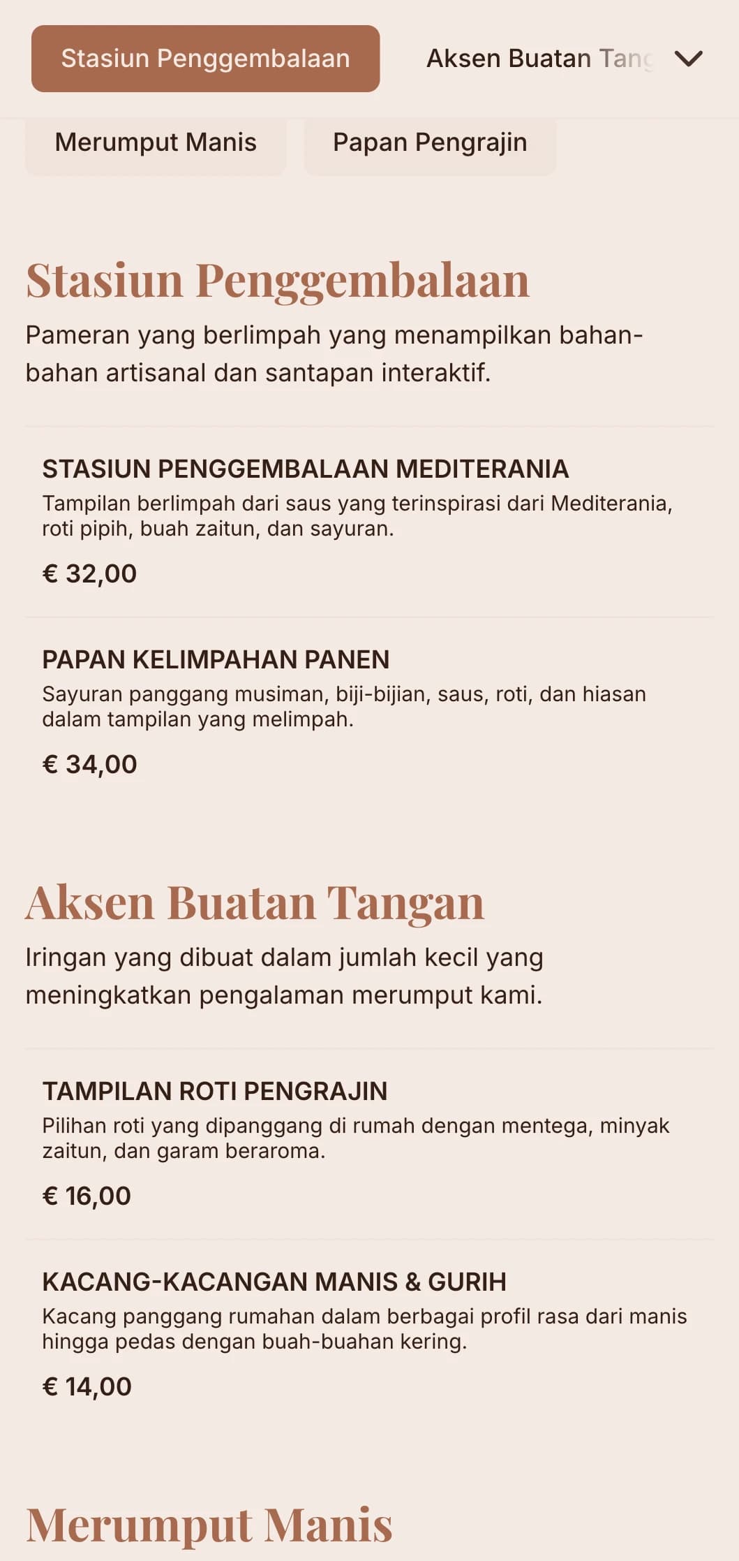 Meja dan papan penggembalaan kreatif yang menampilkan keju artisanal, daging yang diawetkan, dan makanan pendamping buatan tangan untuk pertemuan sosial.