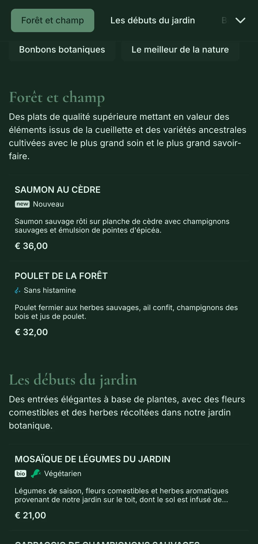 Une élégance naturelle sophistiquée avec des influences botaniques, parfaite pour les repas haut de gamme de la ferme à la table et les repas raffinés inspirés par le jardin.