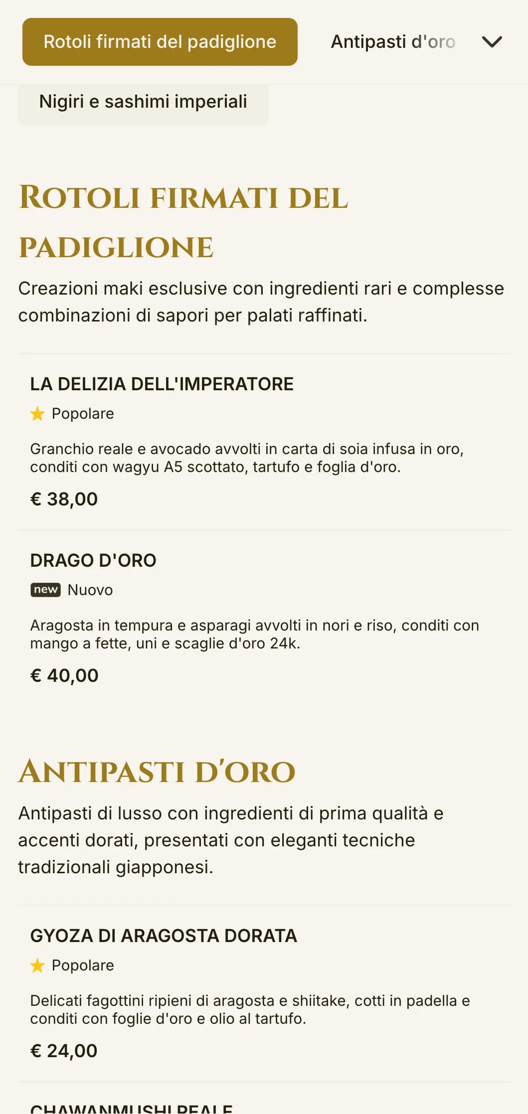 Lussuoso menu di sushi con accenti dorati ispirato al famoso tempio di Kyoto, caratterizzato da un'elegante tipografia e da elementi tradizionali.