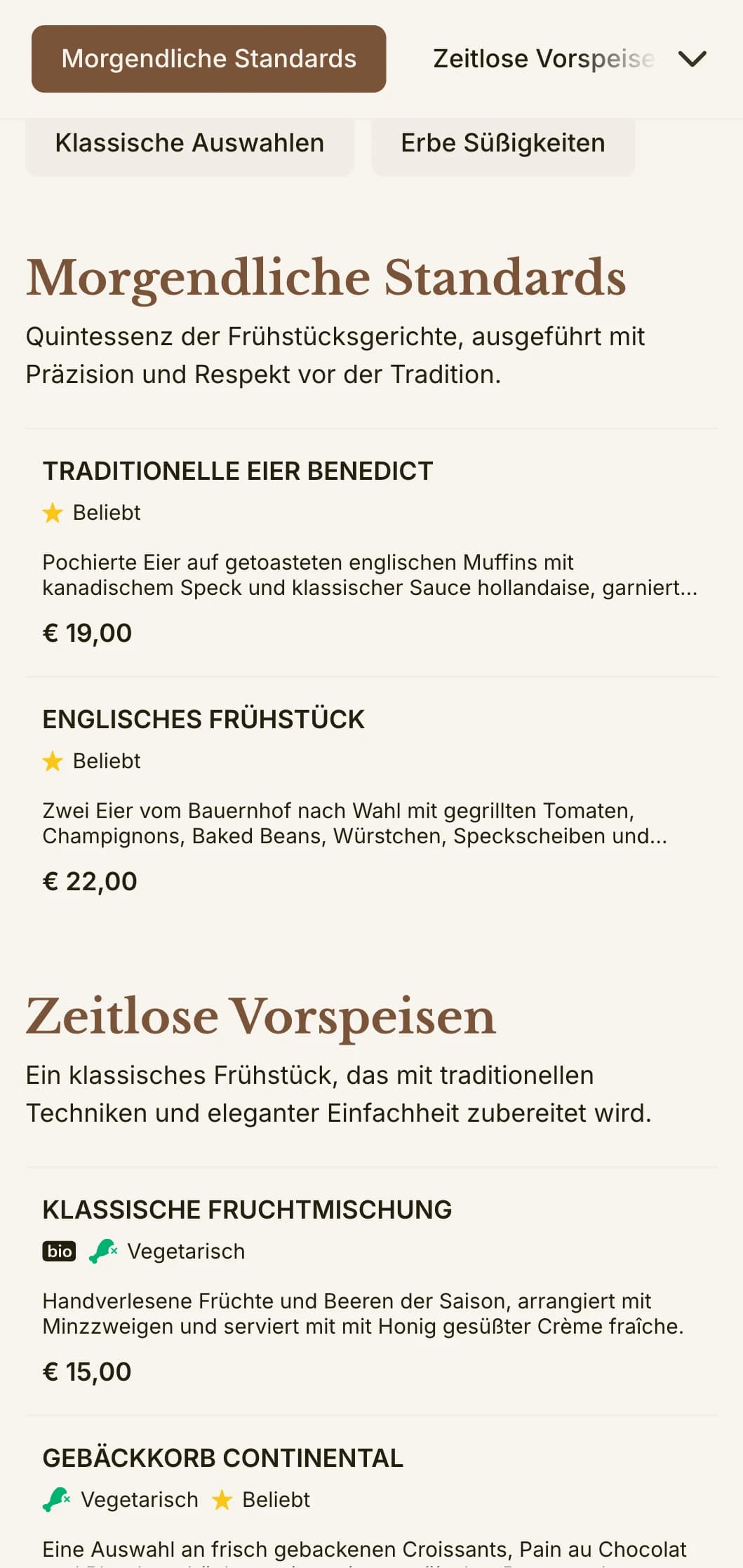 Zeitlose Frühstücksfavoriten, die mit Präzision und Sorgfalt zubereitet und auf elegante, traditionelle Weise präsentiert werden.