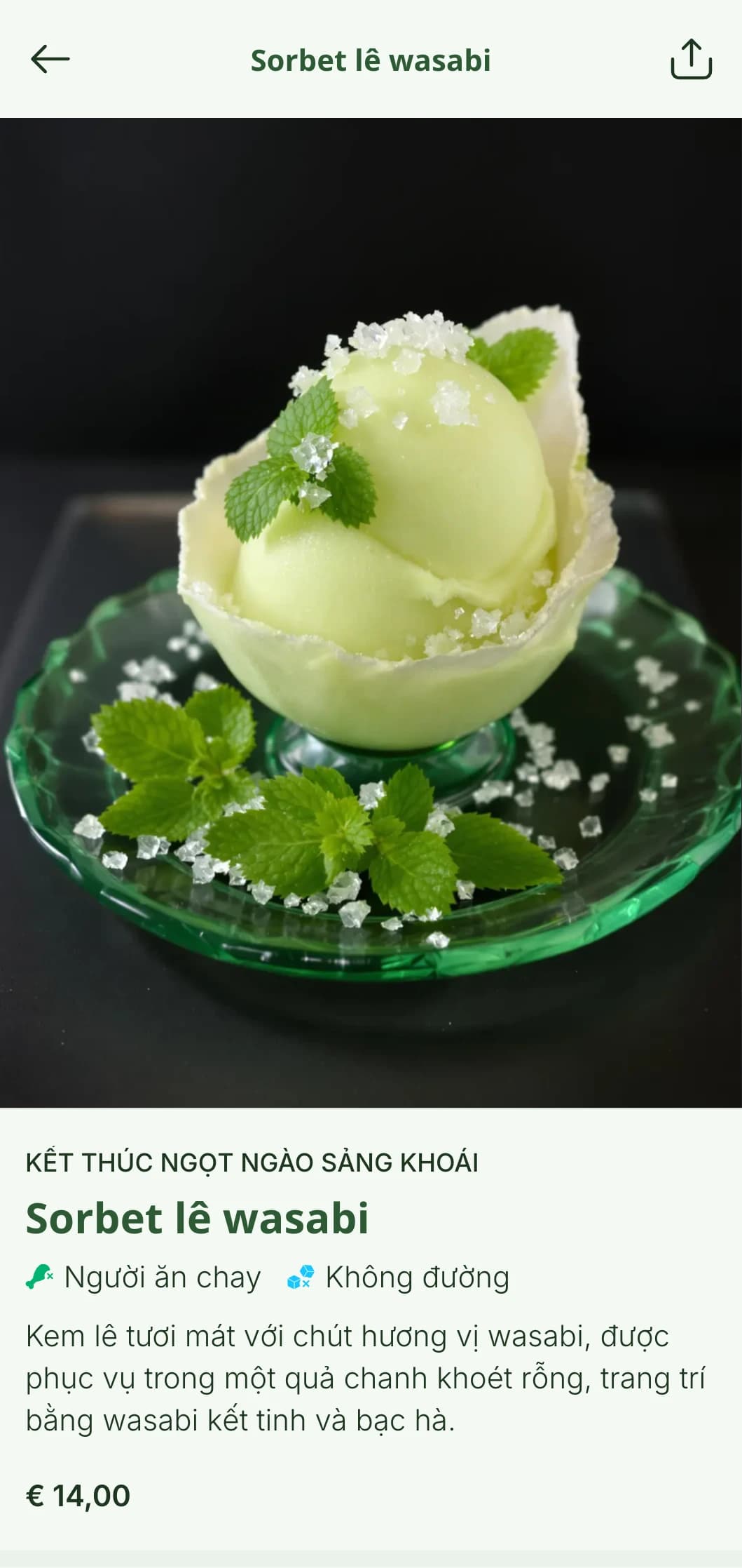 Thực đơn sushi tươi ngon, tập trung vào màu xanh tươi của wasabi và thiết kế sạch sẽ dành cho các cơ sở chú trọng đến sức khỏe.