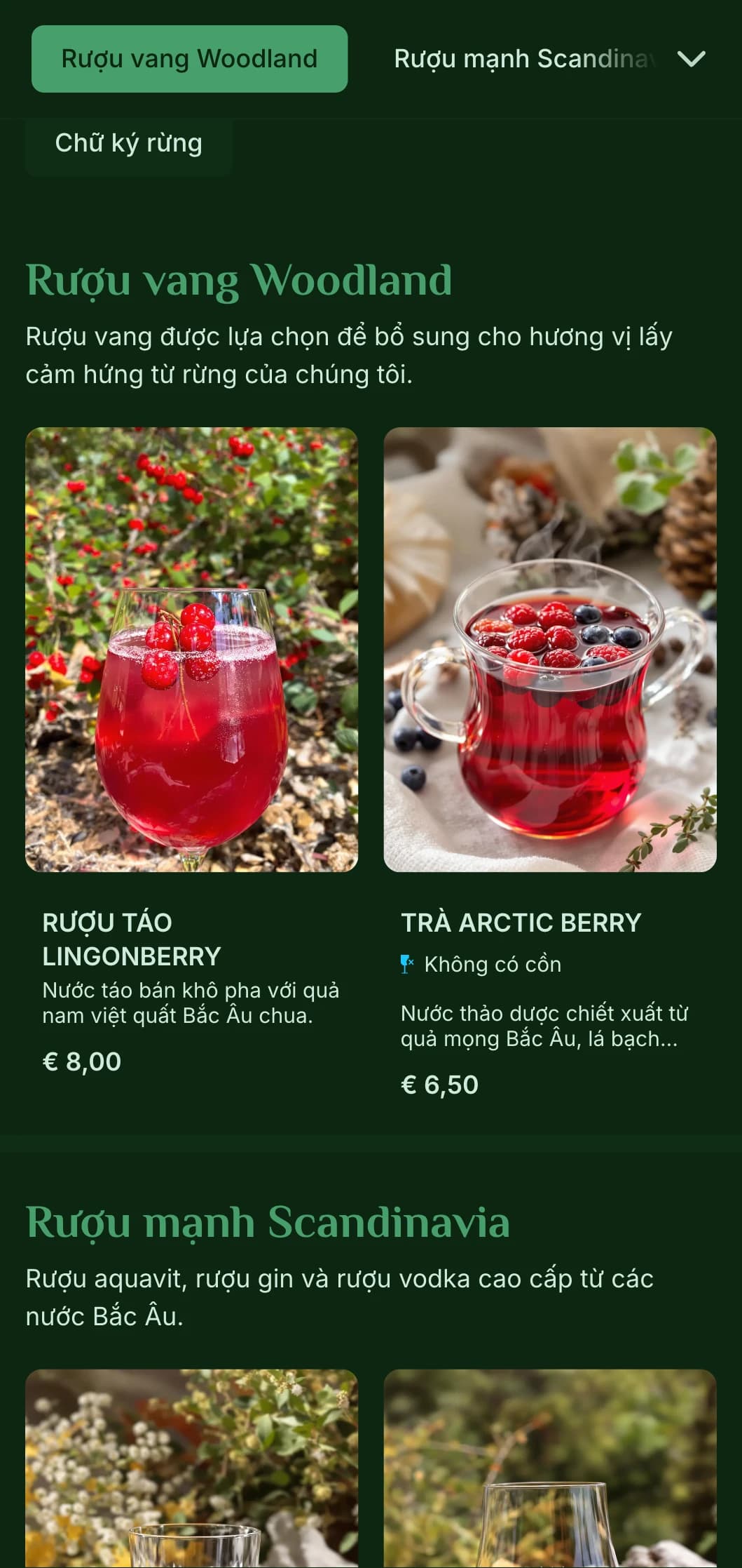 Thiết kế màu xanh lá cây đậm lấy cảm hứng từ những khu rừng Scandinavia dành cho các quầy bar theo chủ đề thiên nhiên.