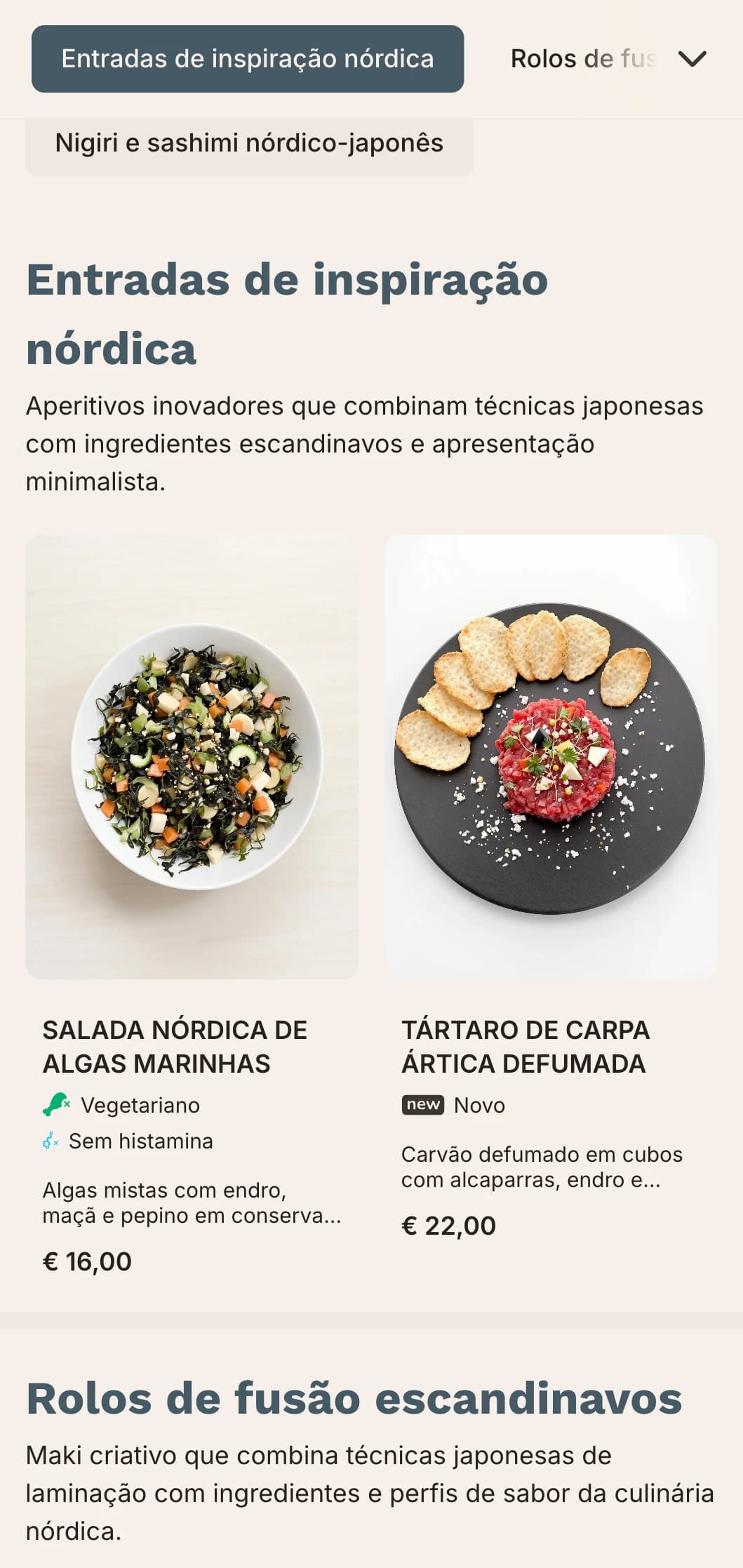 Menu de sushi de fusão contemporânea que combina as tradições japonesas com o minimalismo escandinavo, apresentando linhas limpas e tons de azul suaves.