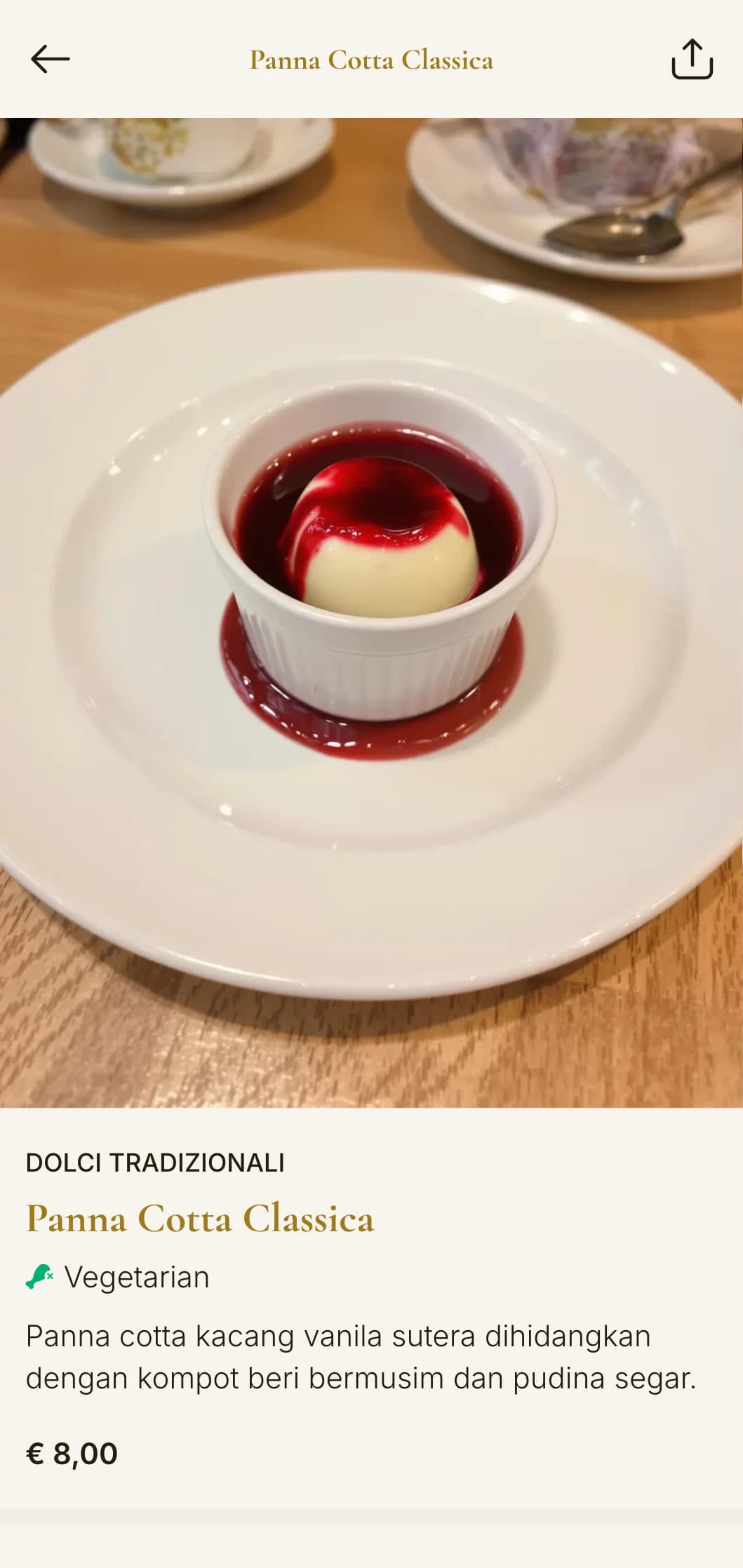 Menu gaya trattoria Itali tradisional dengan aksen emas dan tipografi klasik, sesuai untuk pertubuhan milik keluarga.