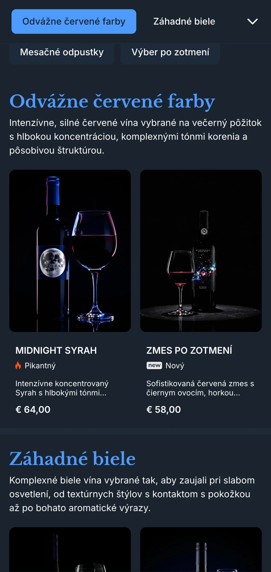 Hlboko atmosférická šablóna vínneho lístka s elektrickými modrými akcentmi na pozadí polnoci, ideálna pre večerné podniky a exkluzívne vínne zážitky.