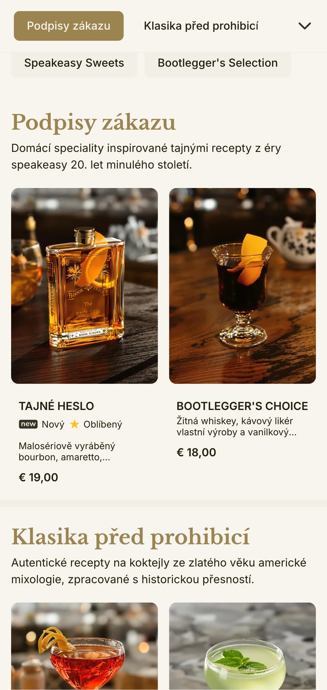Design inspirovaný dobou prohibice pro bary s tématikou speakeasy s vintage typografií a jemnými zlatými akcenty.