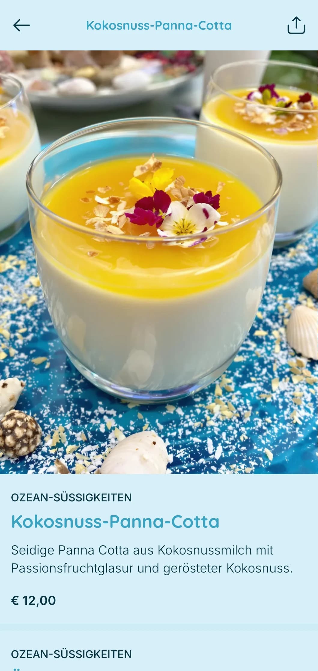 Frisches Meeres-Catering mit Meeresfrüchten, leuchtenden Aromen und maritimen Elementen für Hochzeiten am Strand und Veranstaltungen an der Küste.