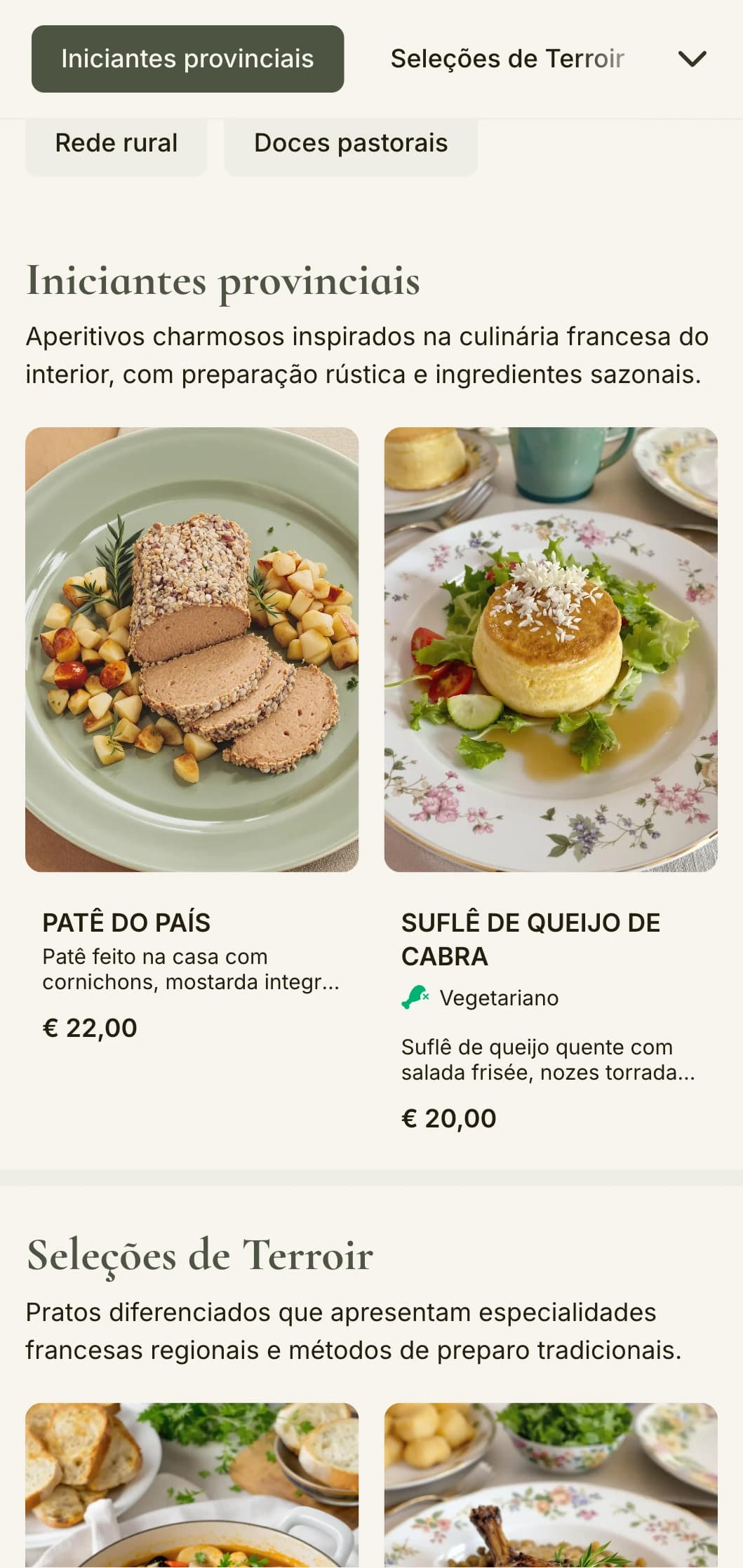 Um menu de jantar charmoso inspirado na estética do campo francês, com tons de verde sálvia e elegância rústica.