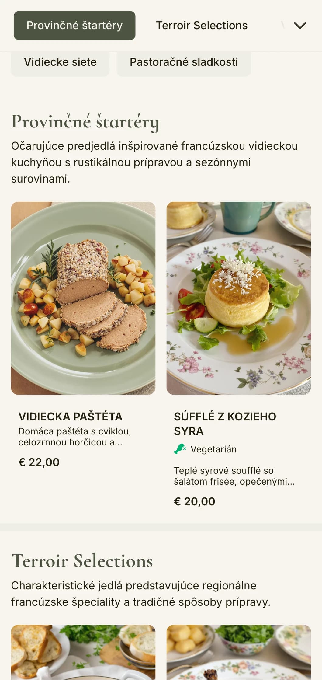 Očarujúce večerné menu inšpirované estetikou francúzskeho vidieka, ktoré sa vyznačuje šalviovo zelenými tónmi a rustikálnou eleganciou.