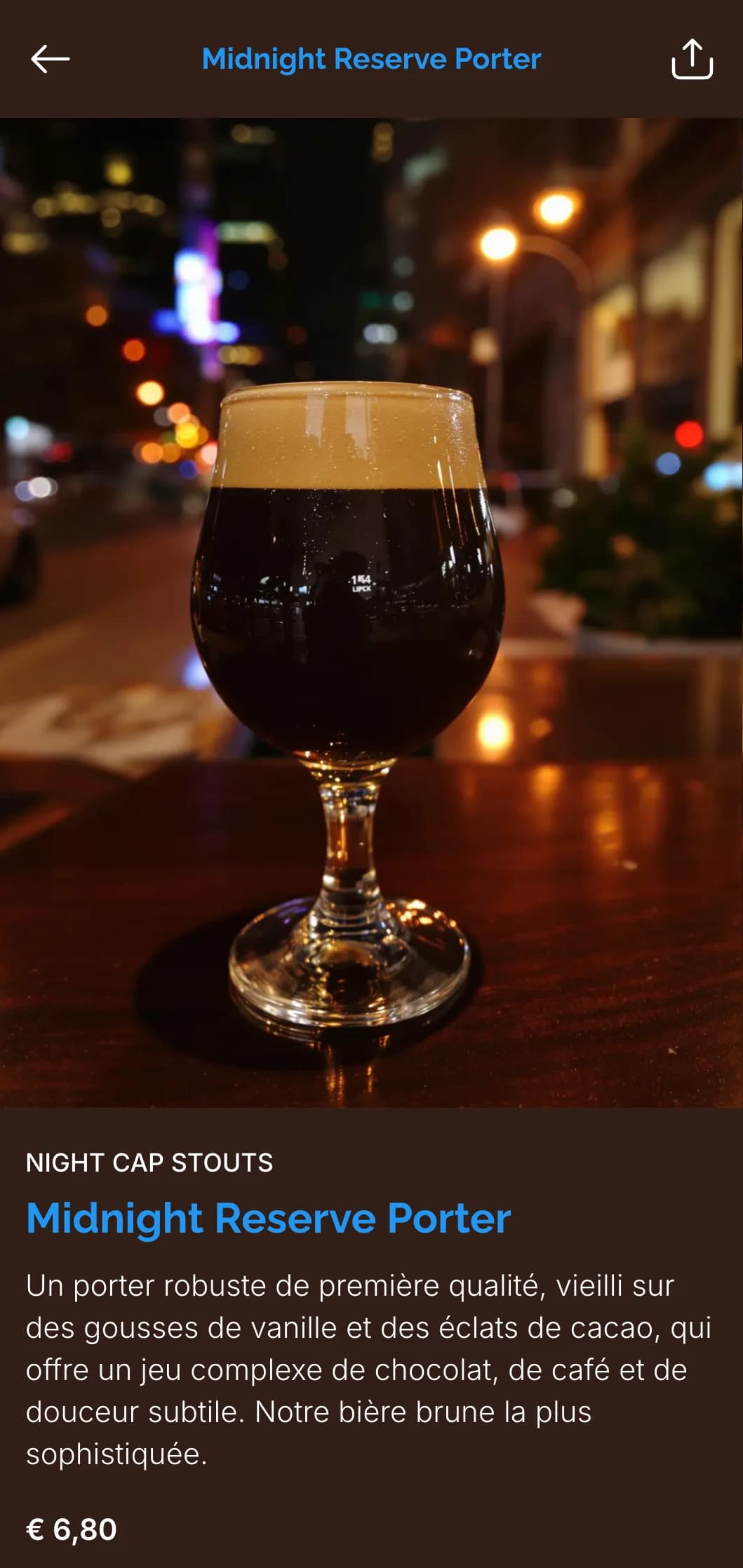 Modèle urbain sophistiqué avec de riches tons de bois et une typographie élégante pour les brasseries urbaines haut de gamme et les bars à bière.