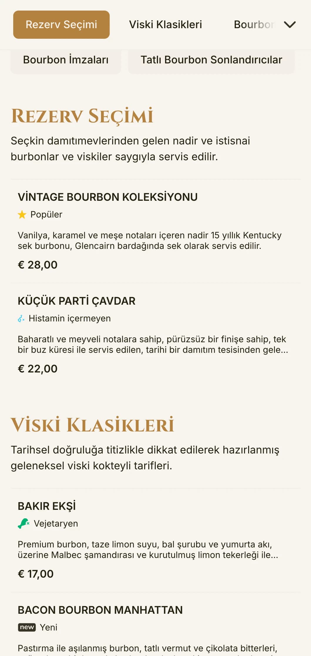 Burbon barları ve viski salonları için vintage tipografi ve sıcak kehribar vurgular içeren zarif, rafine bir tasarım.