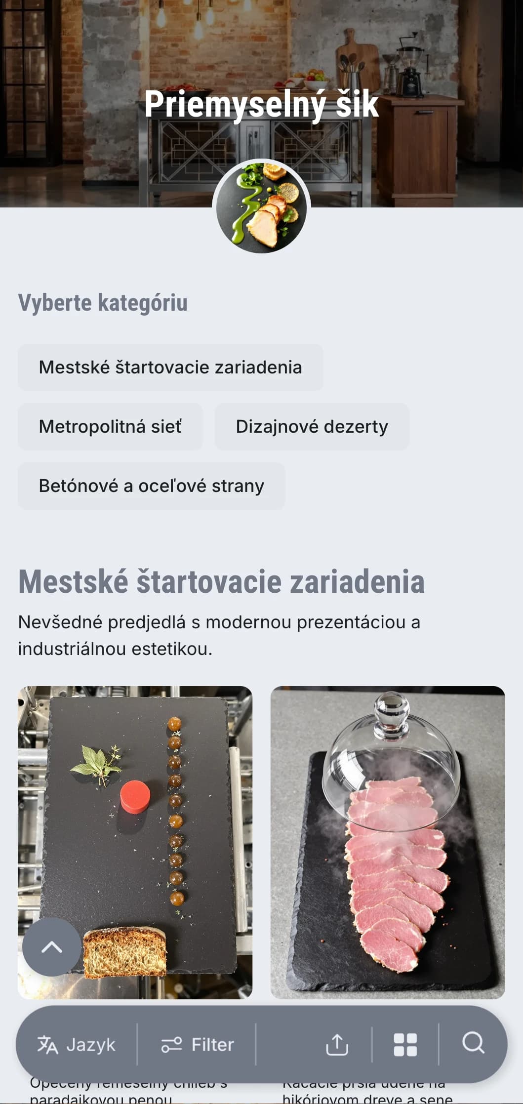 Drsná, drsná prezentácia cateringu s modernou mestskou estetikou, kovovými prvkami a betónovými textúrami na podujatia v skladoch a vernisáže galérií.