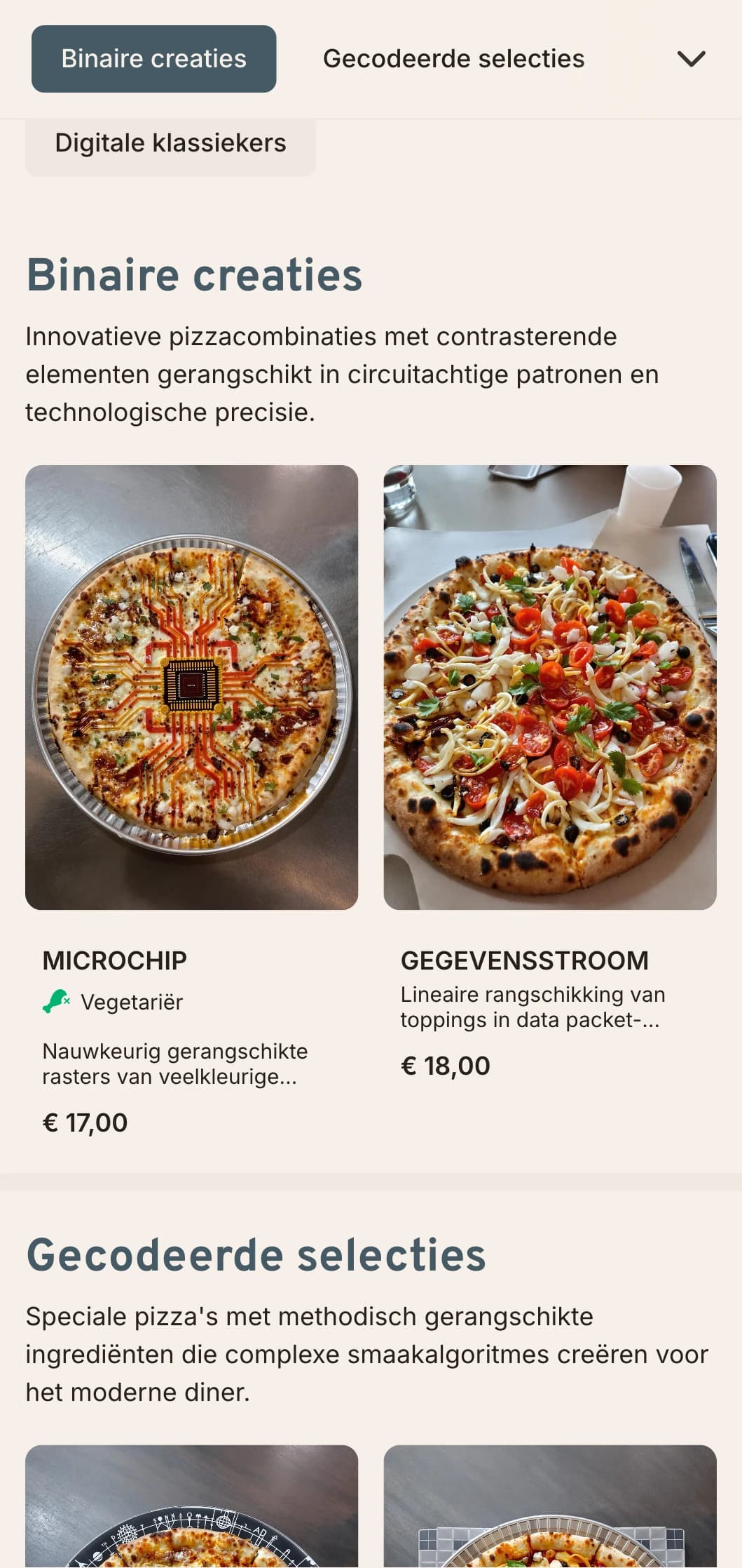Op technologie geïnspireerd pizzamenu met printplaatesthetiek voor eigentijdse locaties.