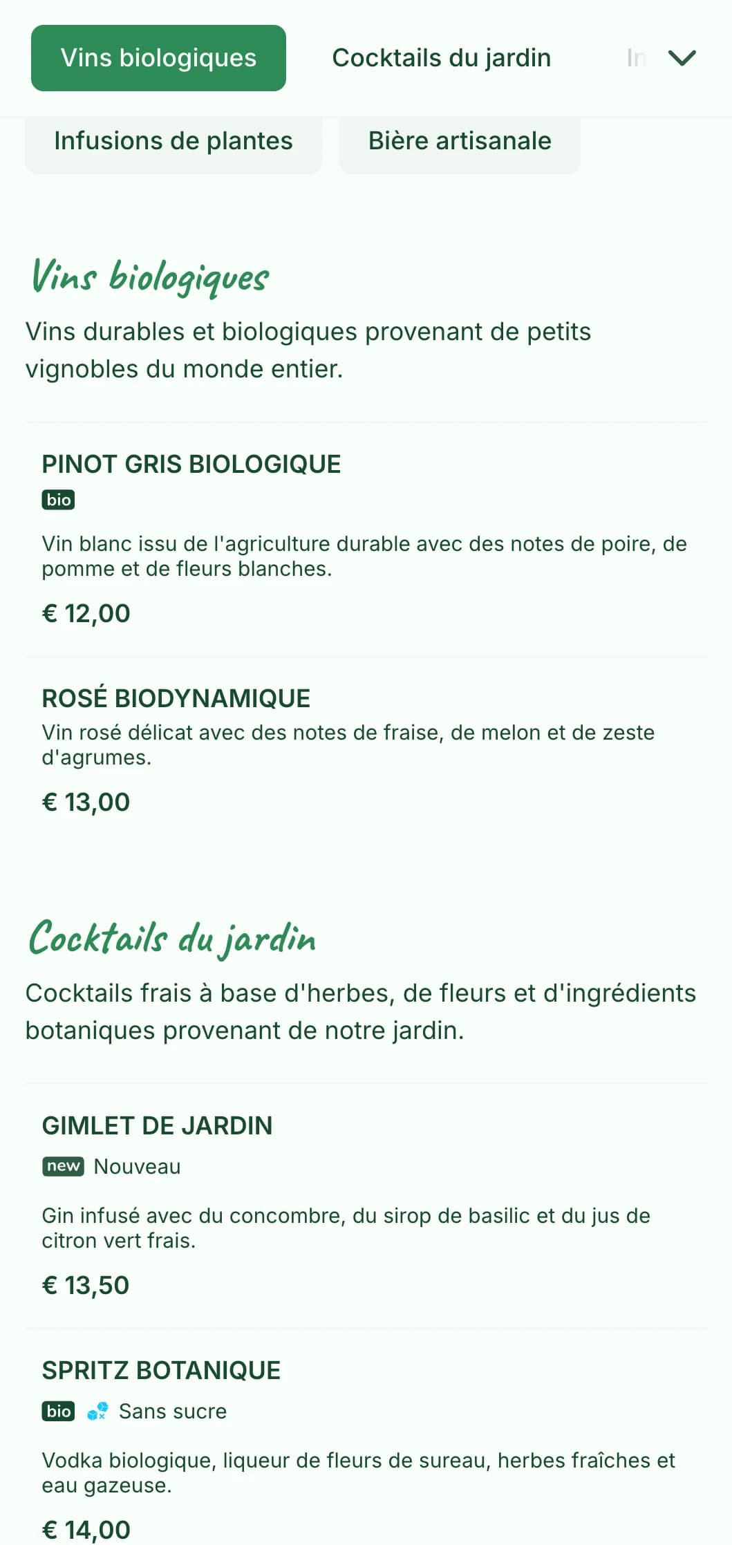 Design frais sur le thème du vert avec des éléments botaniques pour les bars de jardin et les terrasses.