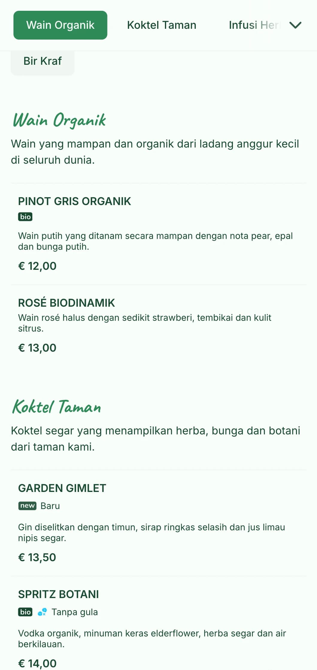 Reka bentuk bertema hijau segar dengan unsur botani untuk bar taman dan teres.