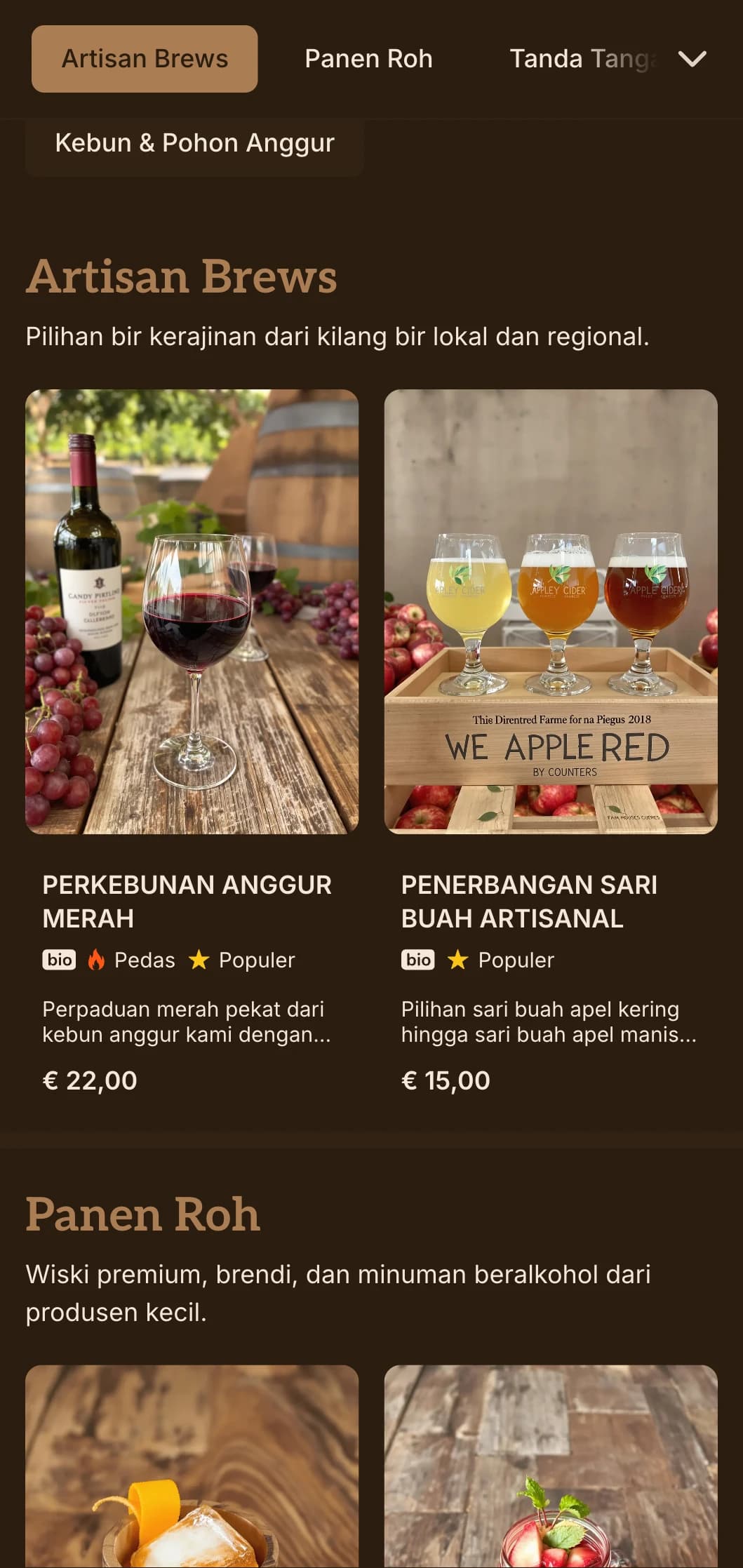 Tekstur kayu pedesaan dengan elemen kerajinan tangan untuk pengalaman koktail langsung dari kebun.