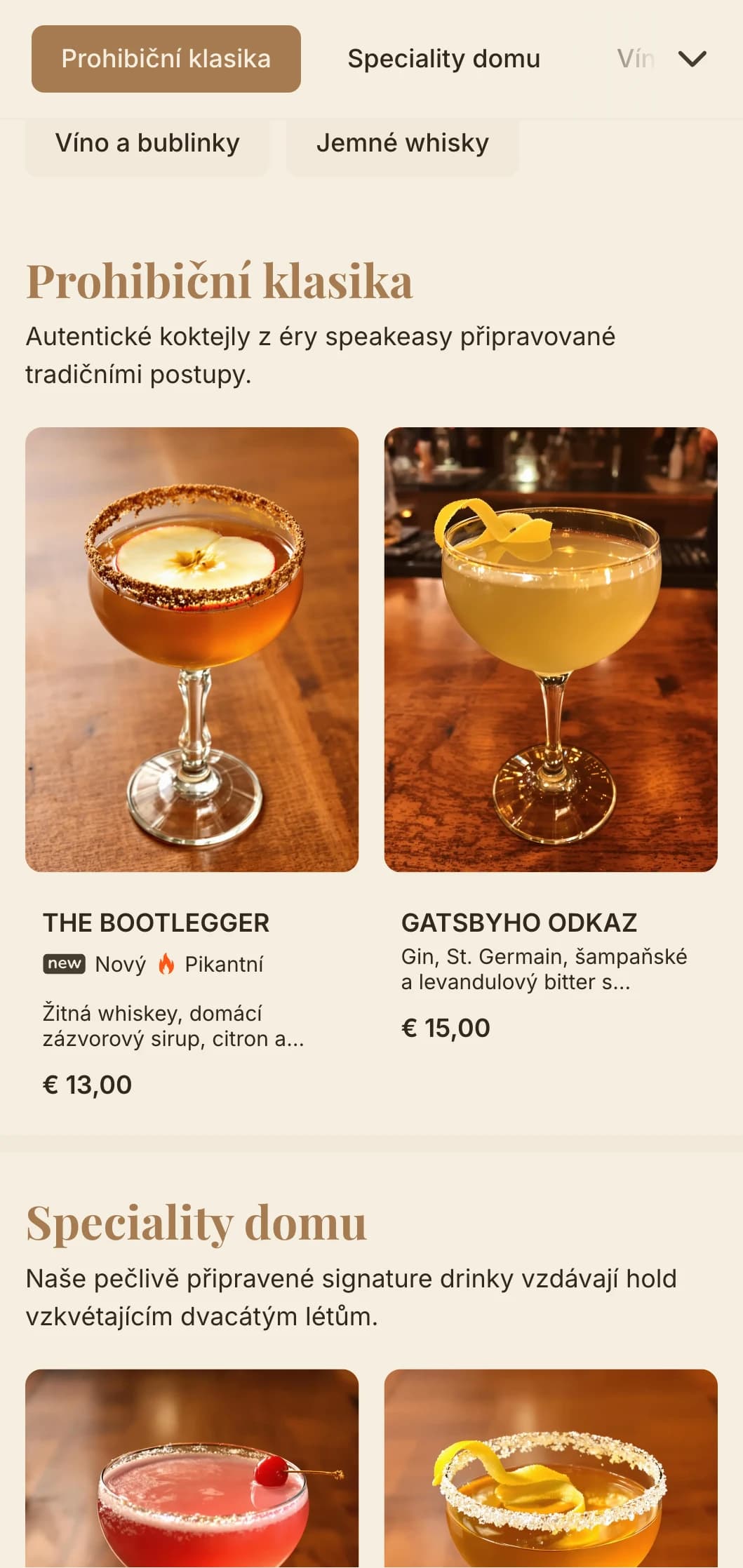Klasický design inspirovaný dobou prohibice s teplými hnědými tóny a elegantní typografií.