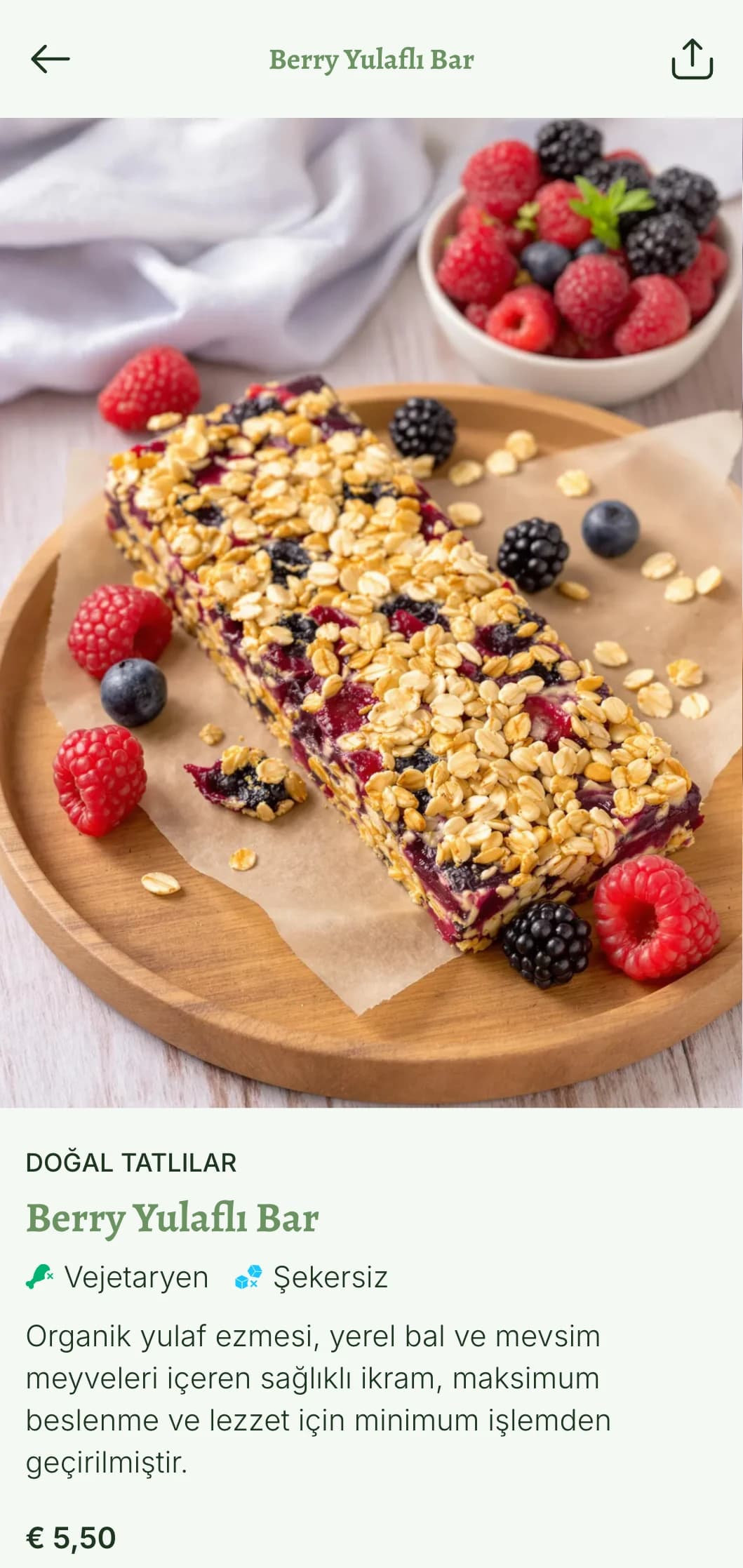 Organik fırınlar ve sağlık odaklı mağazalar için ideal olan, yaprak yeşili tonları ve organik tipografi ile taze, doğadan ilham alan bir fırın menüsü tasarımı.