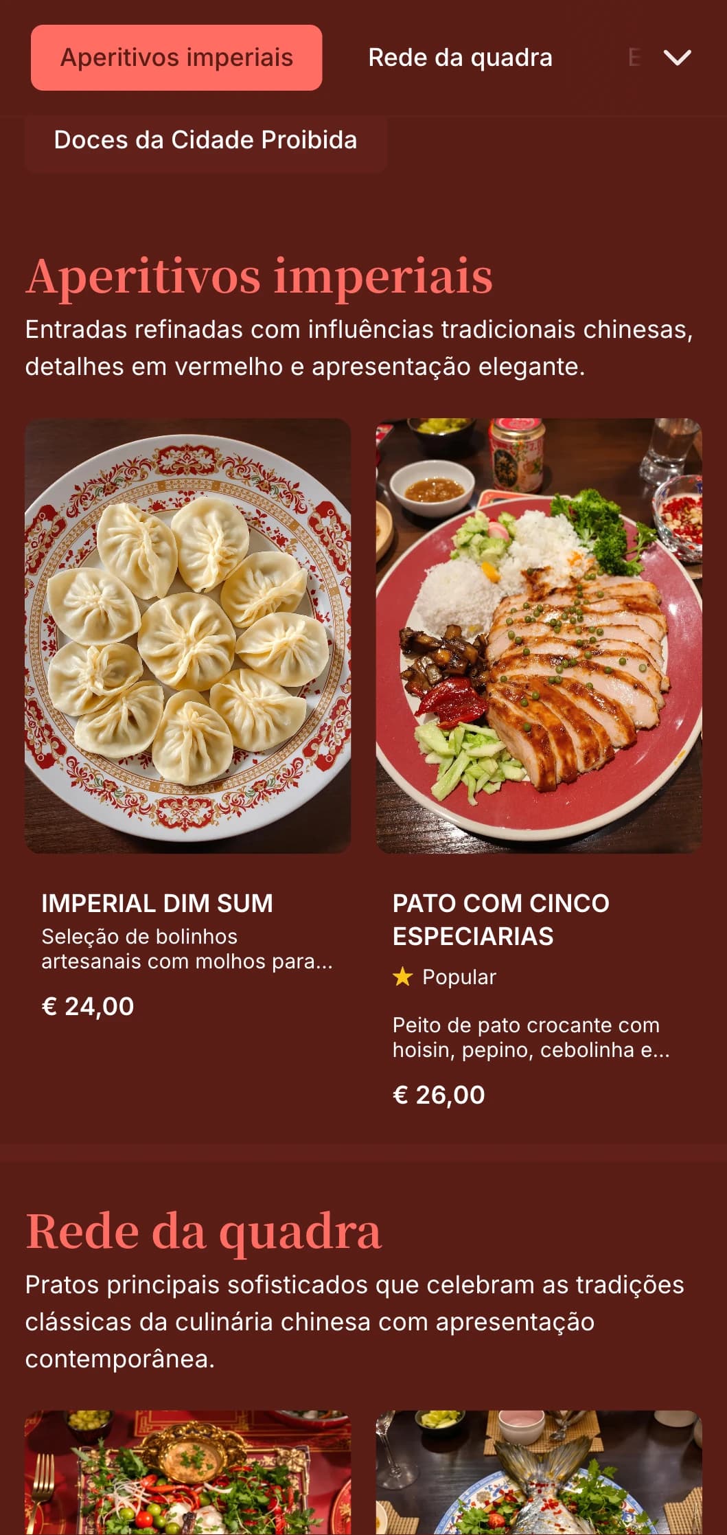 Um elegante cardápio de jantar inspirado na China, com ricos tons de vermelho e elementos orientais tradicionais, perfeito para restaurantes chineses de luxo.