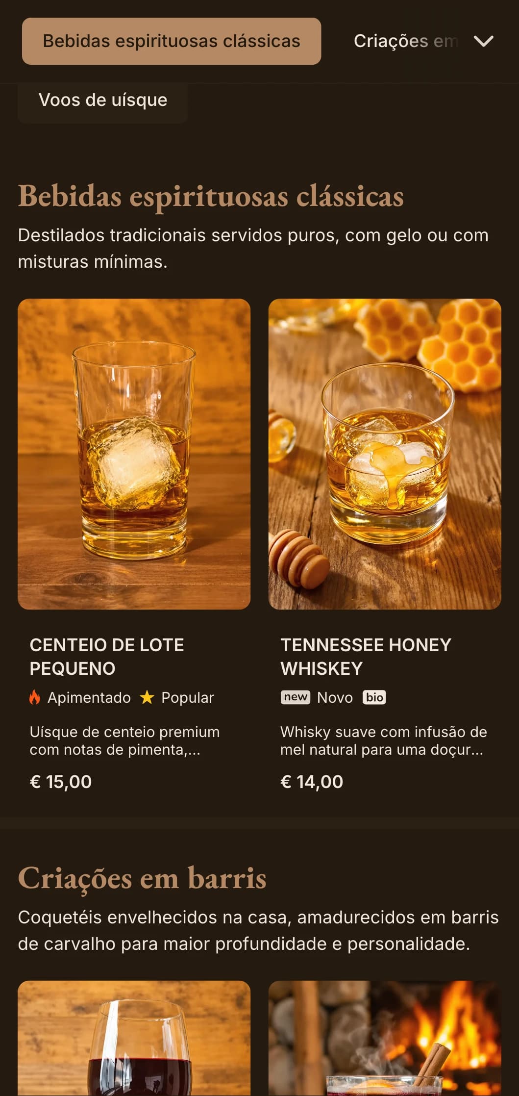 Tons marrons ricos com tipografia clássica para bares de uísque e pubs tradicionais.