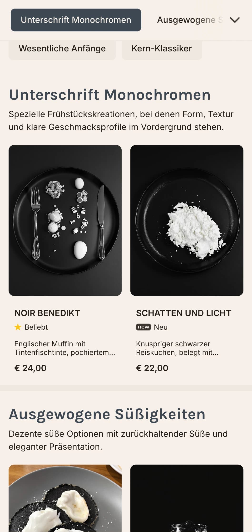 Elegante, stilvolle Frühstücksoptionen in einer auffälligen monochromen Farbpalette für designbewusste Gäste.
