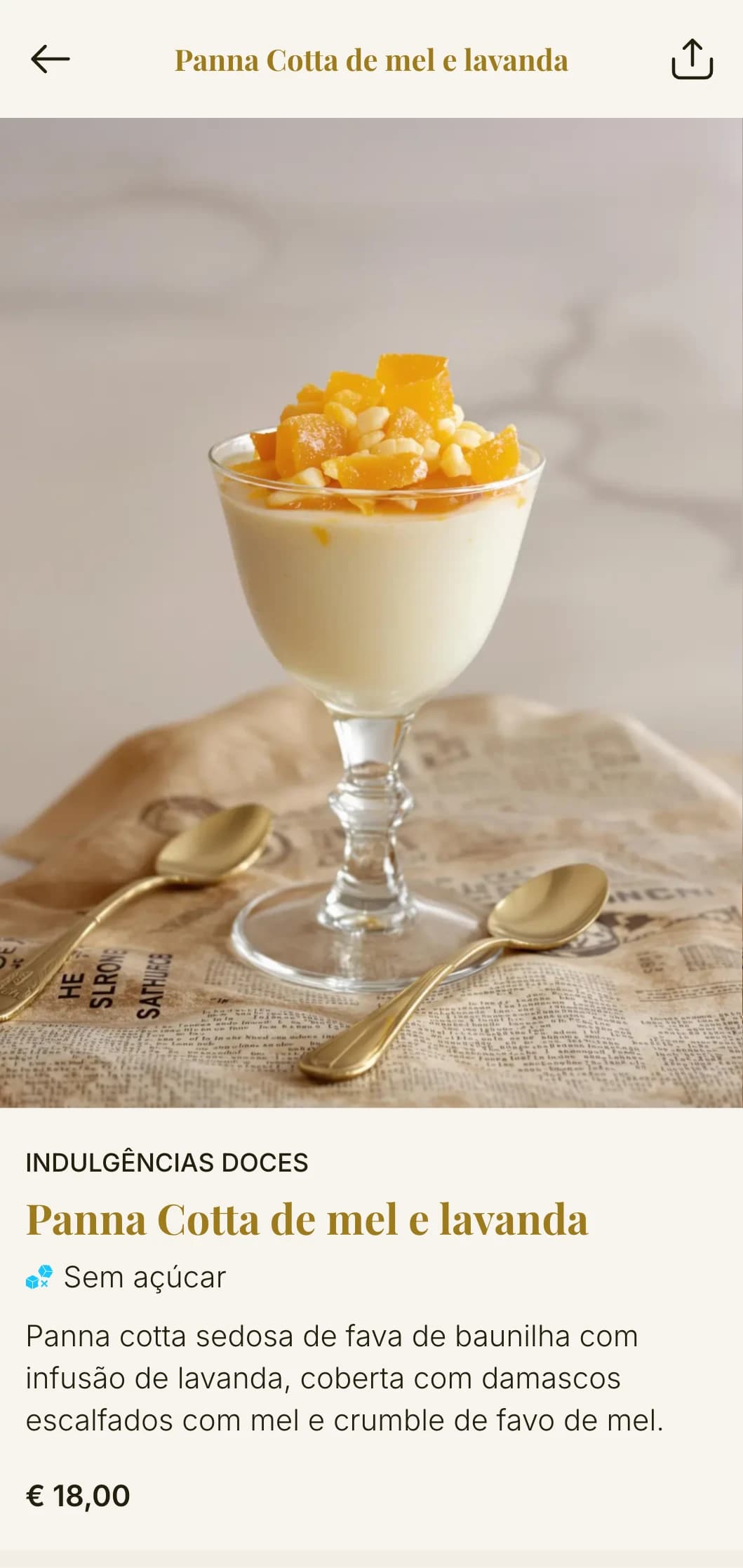 Modelo de brunch elegante com detalhes dourados quentes, perfeito para cafés de luxo que servem pratos clássicos de café da manhã em uma atmosfera refinada.