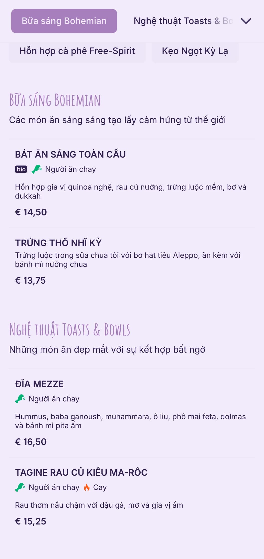 Thiết kế phóng khoáng với các yếu tố bohemian dành cho quán cà phê pha trộn và không gian nghệ thuật.