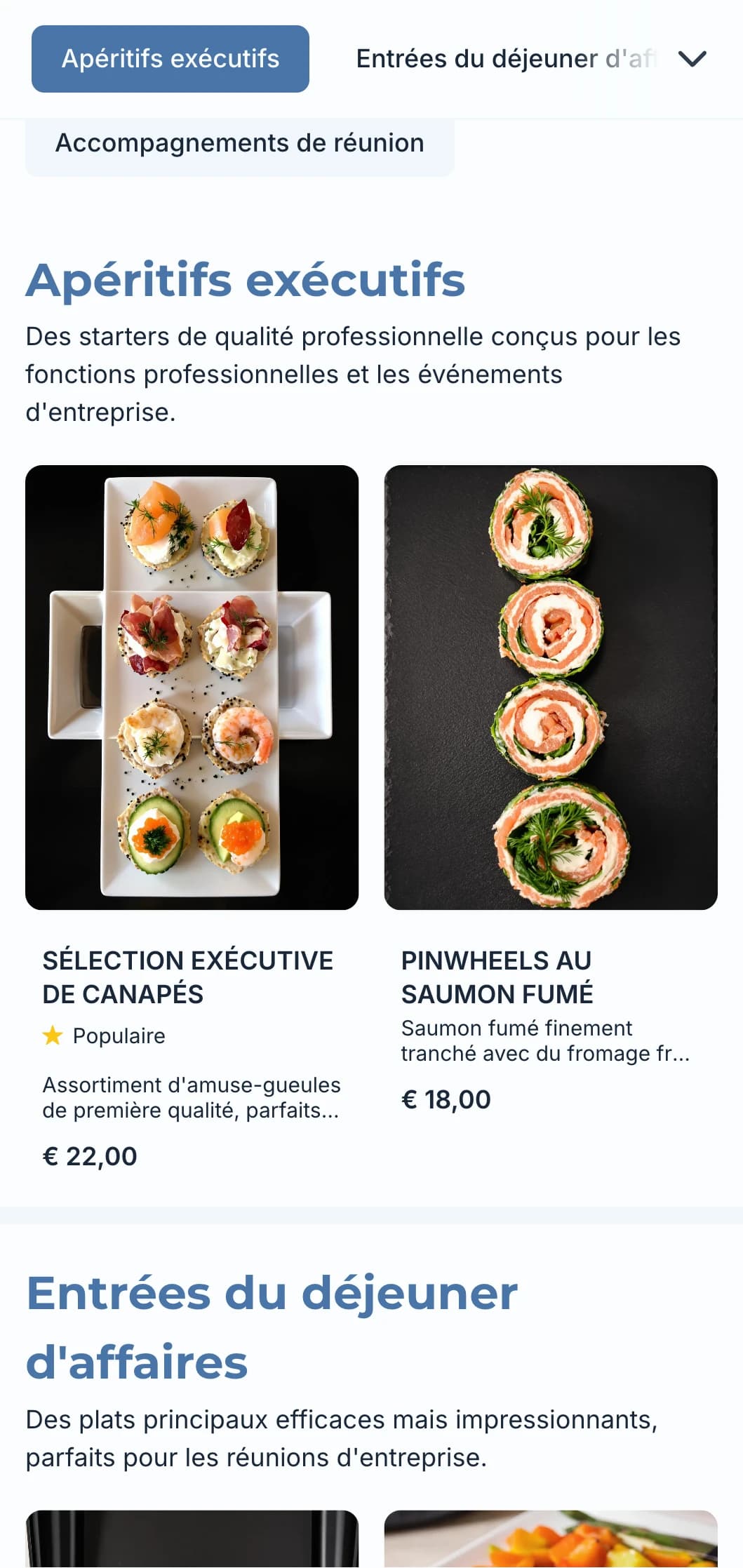 Service de restauration professionnel conçu pour les réunions d'affaires et les événements d'entreprise, axé sur un service efficace et une présentation de qualité.