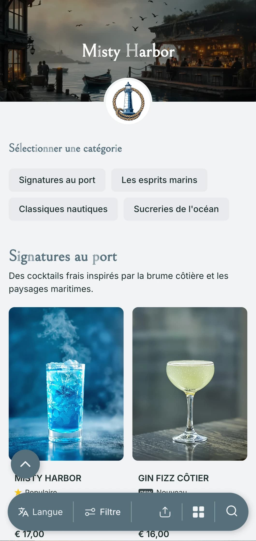 Un design côtier, inspiré du port, pour les bars de bord de mer, avec des tons bleu-gris brumeux et des éléments nautiques.