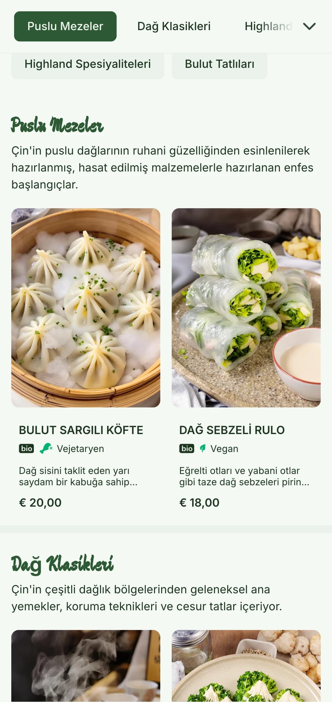 Yöresel mutfağa odaklanan restoranlar için dağ manzaralarından ve puslu estetikten ilham alan sakin Çin menüsü tasarımı.