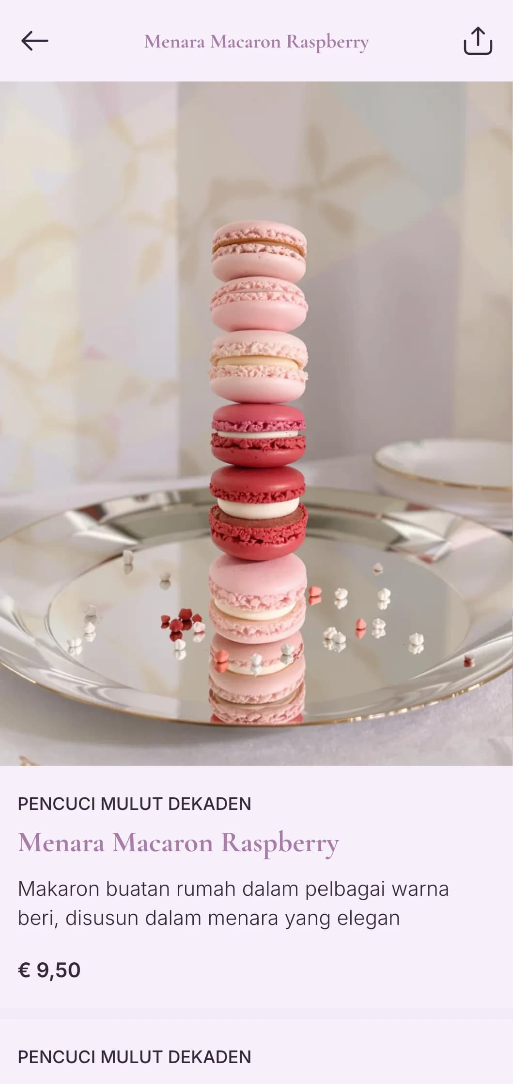 Reka bentuk ungu yang canggih dengan tipografi elegan untuk patisseries kelas atas dan kafe pencuci mulut.