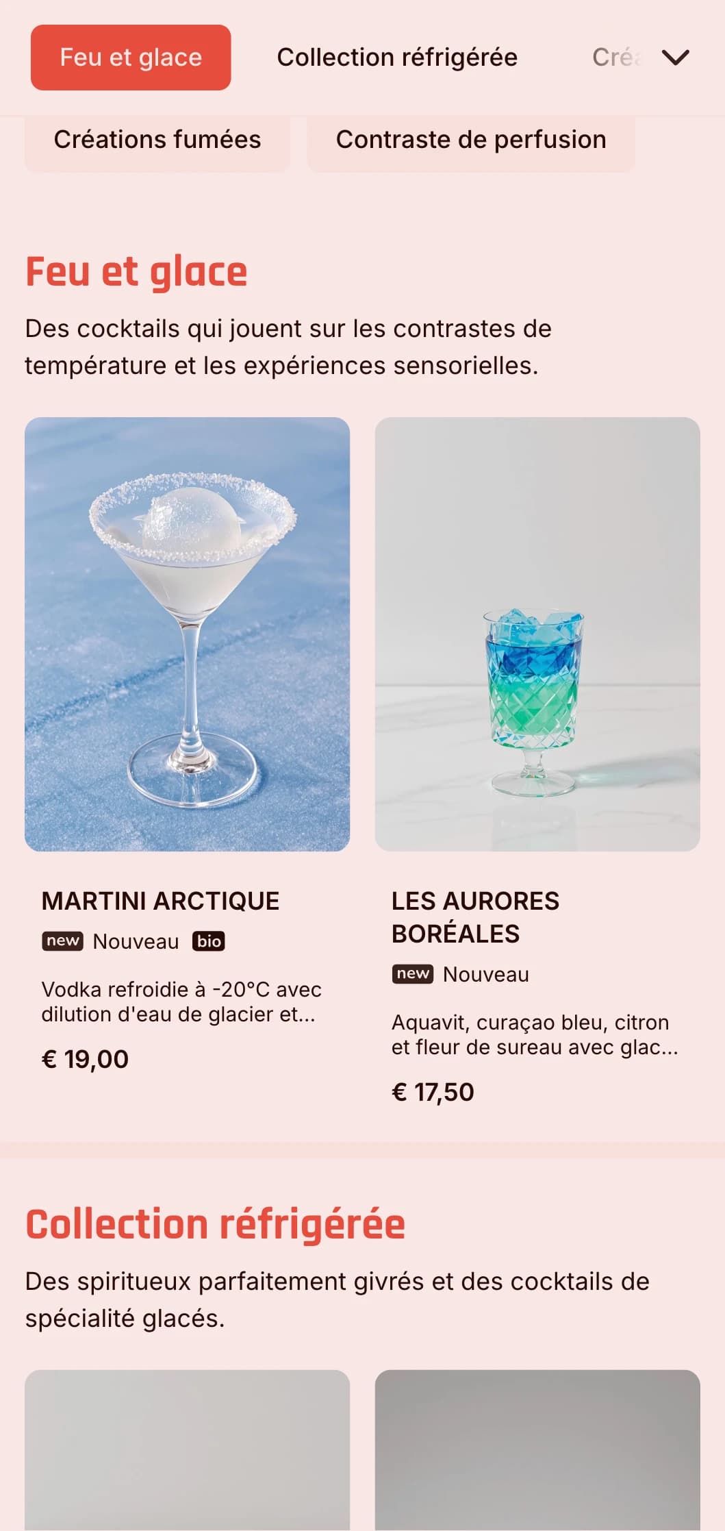 Design dynamique bleu et rouge jouant avec les éléments chauds et froids pour des bars innovants.